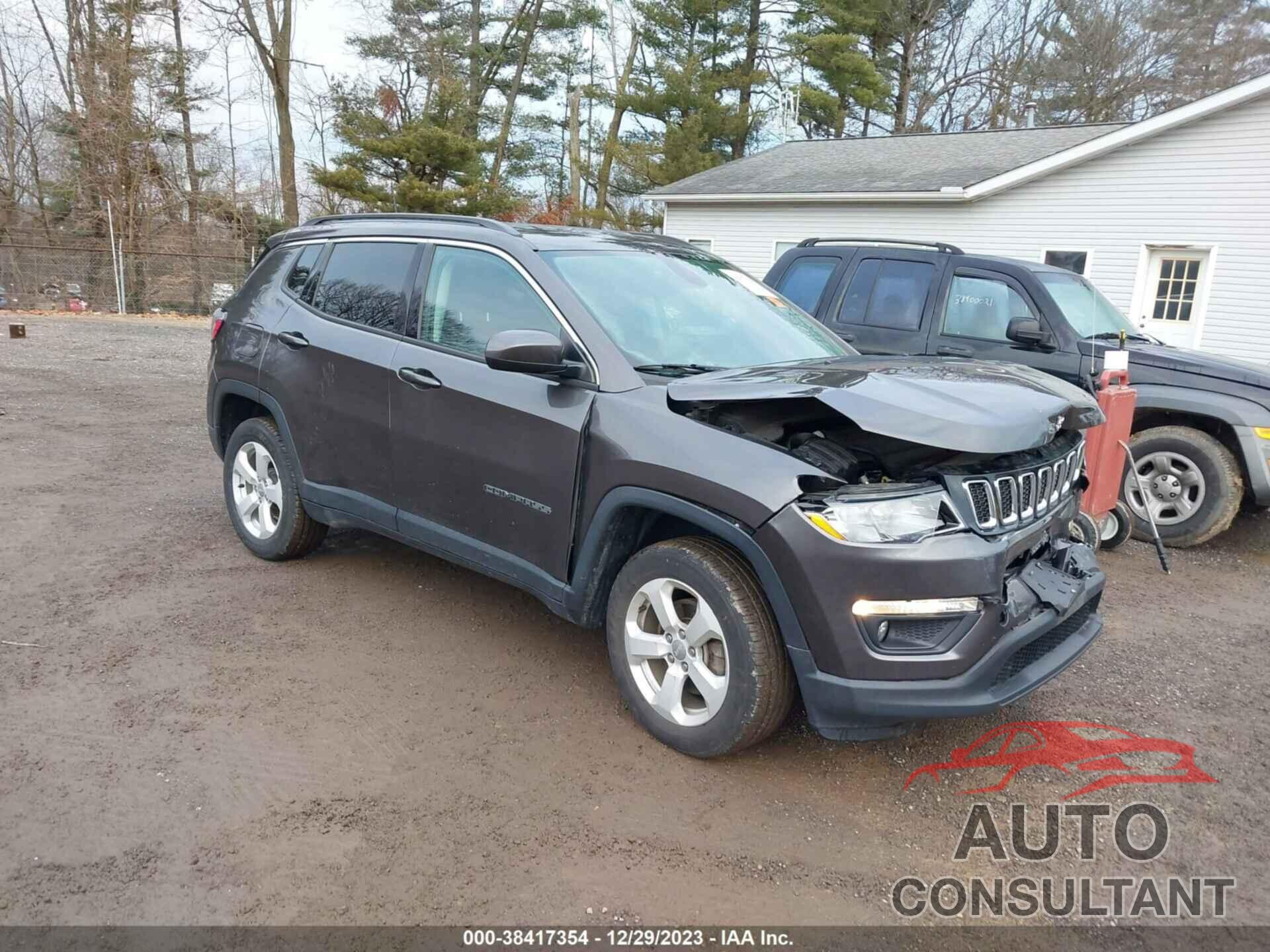 JEEP COMPASS 2018 - 3C4NJDBB2JT361162