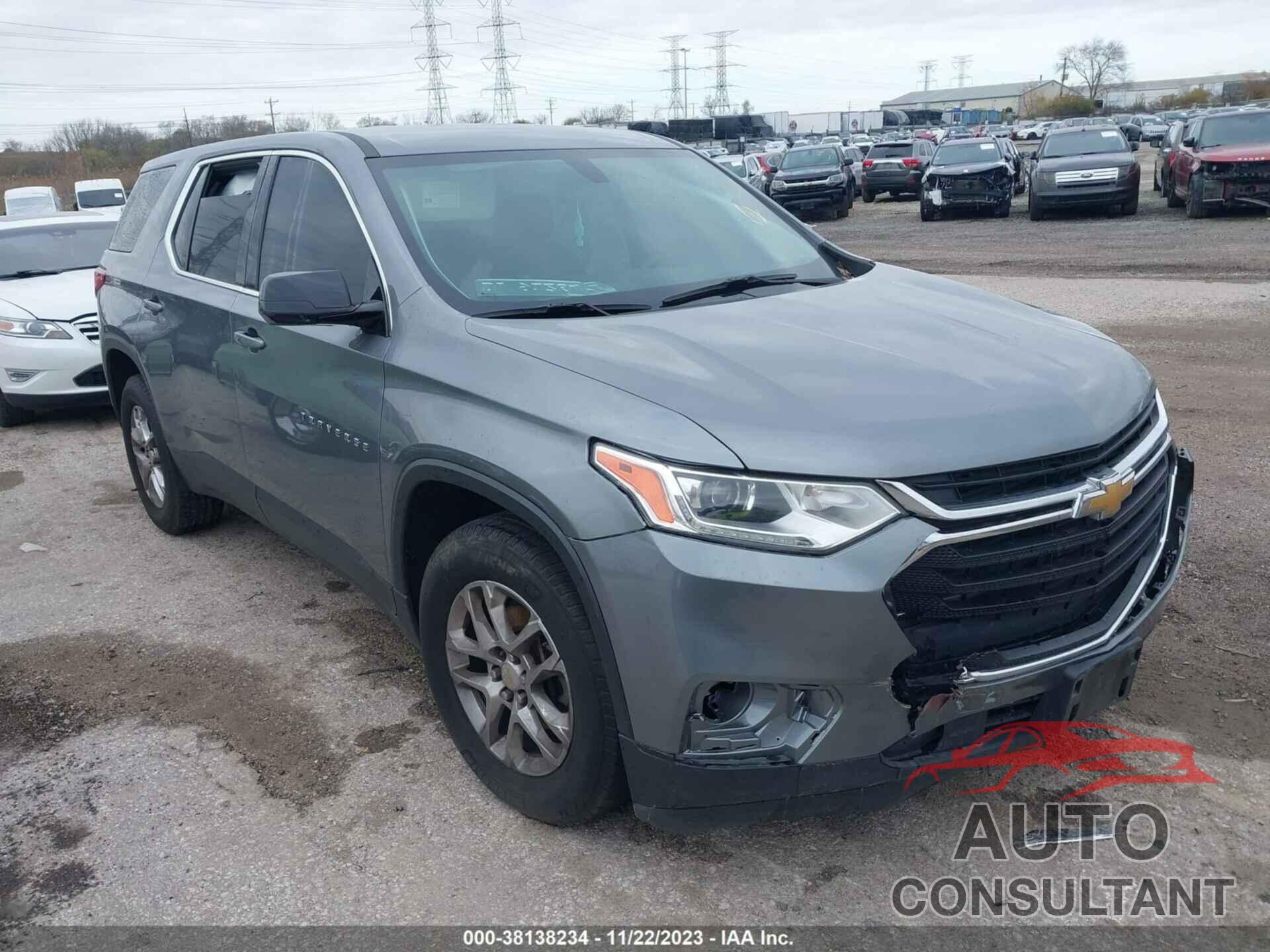 CHEVROLET TRAVERSE 2019 - 1GNEVLKW8KJ240881