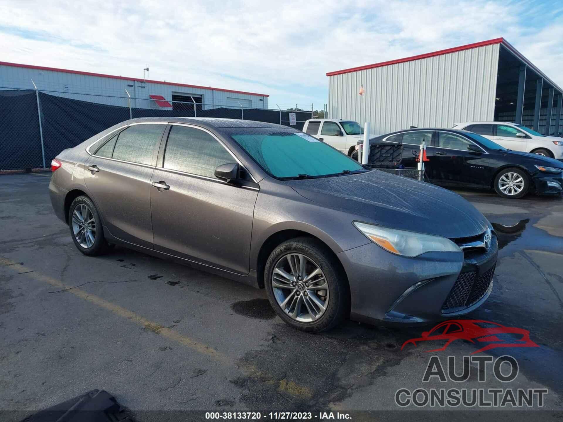 TOYOTA CAMRY 2015 - 4T1BF1FK4FU005978
