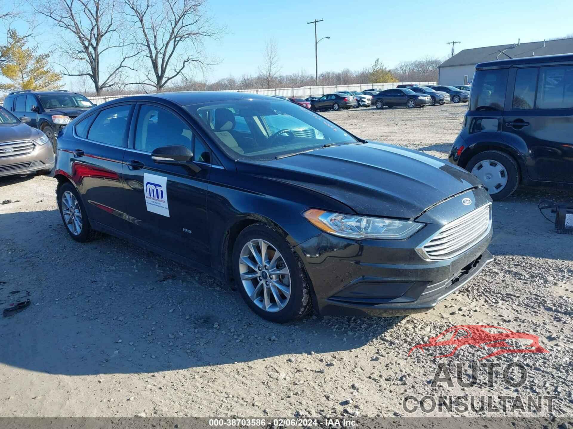 FORD FUSION HYBRID 2017 - 3FA6P0LU1HR319476