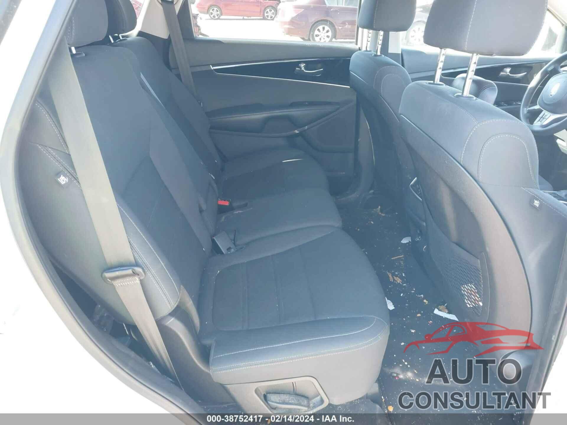 KIA SORENTO 2019 - 5XYPG4A51KG559744