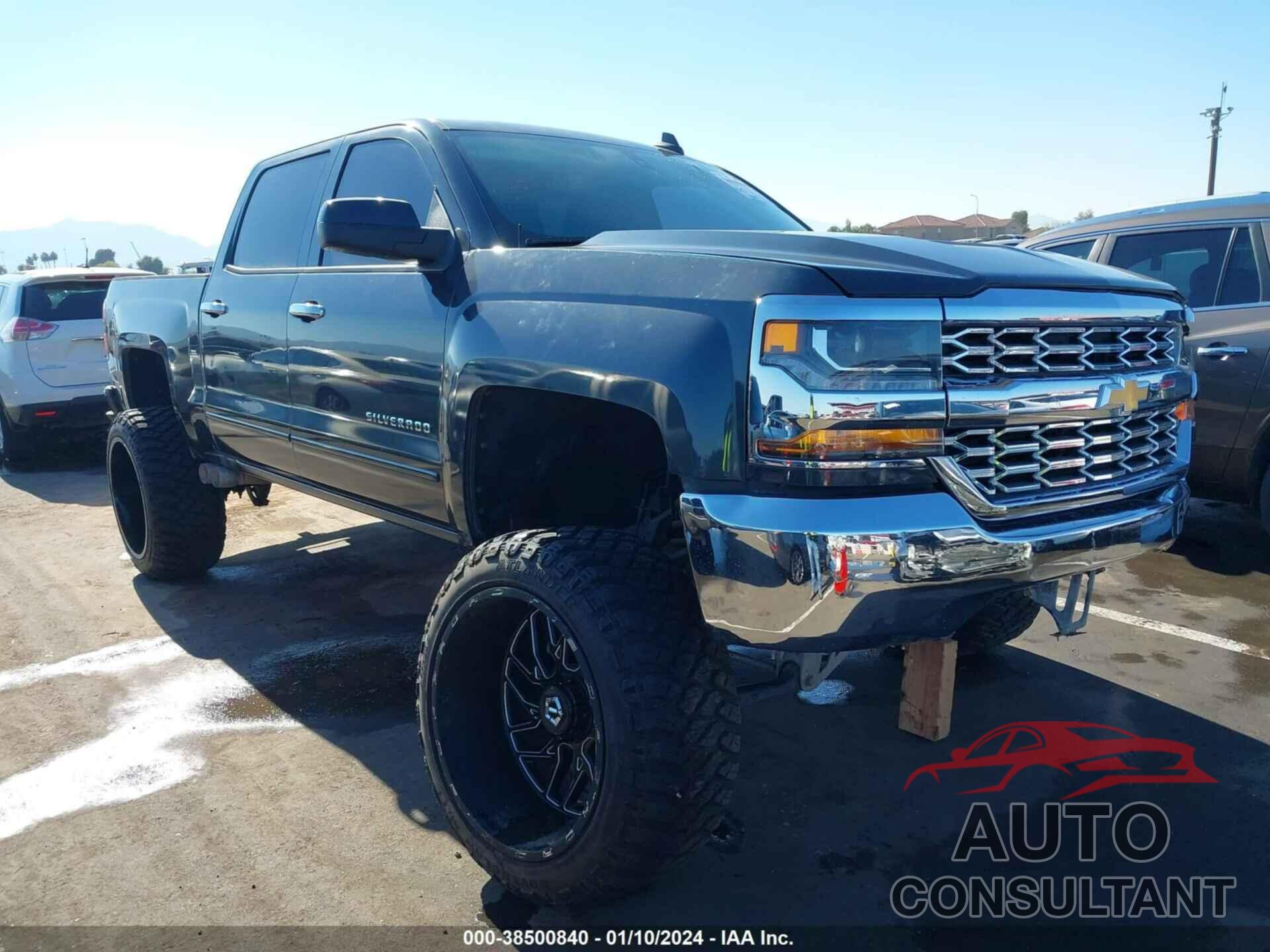 CHEVROLET SILVERADO 1500 2018 - 3GCPCREC5JG162197