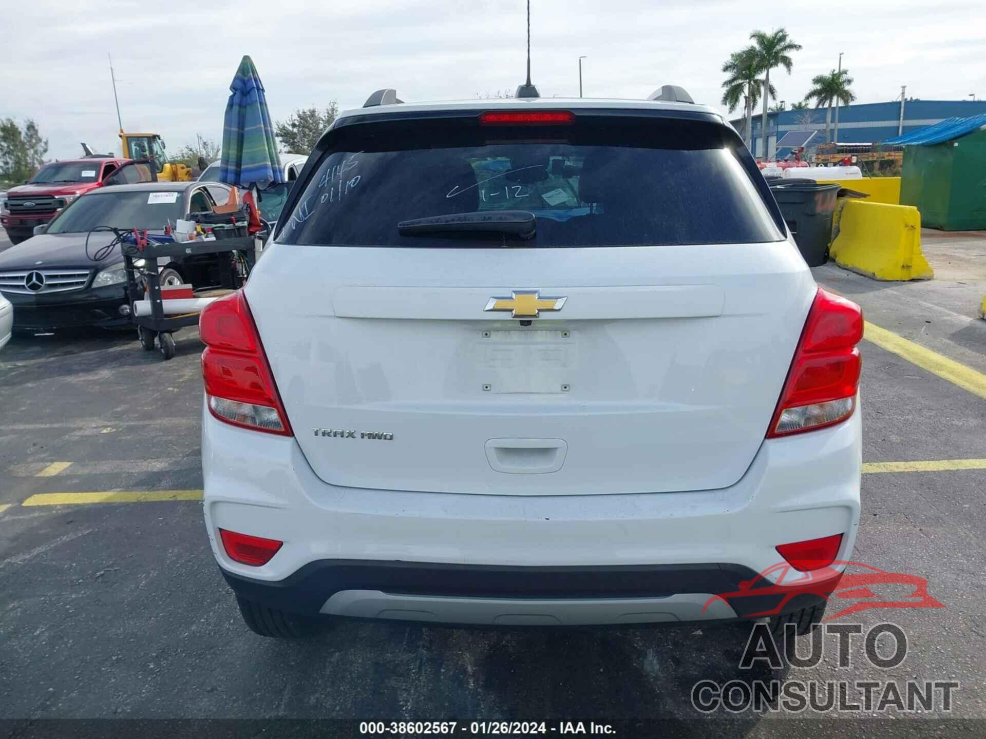 CHEVROLET TRAX 2021 - KL7CJPSM3MB364228