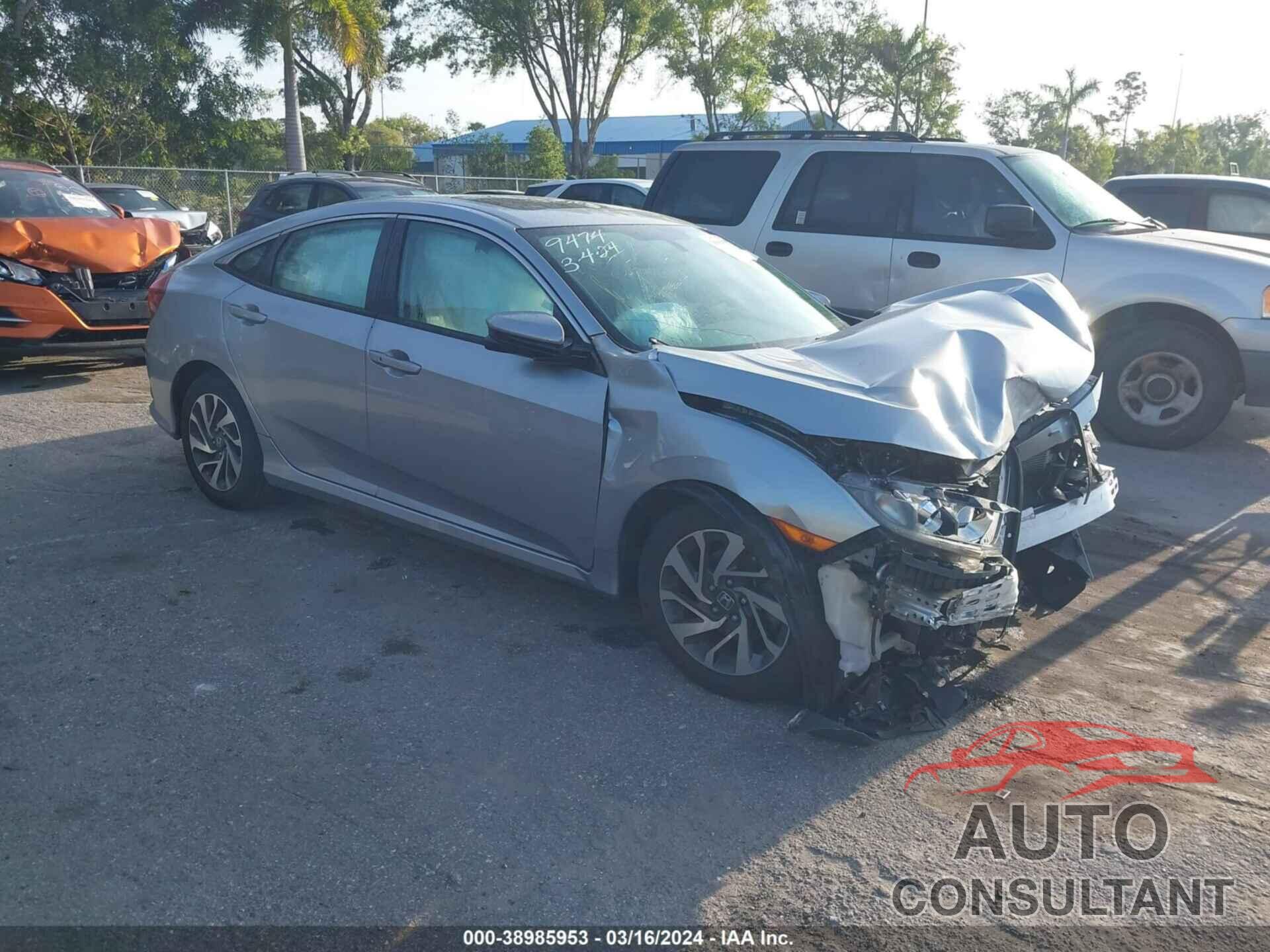 HONDA CIVIC 2018 - 19XFC2F74JE039474