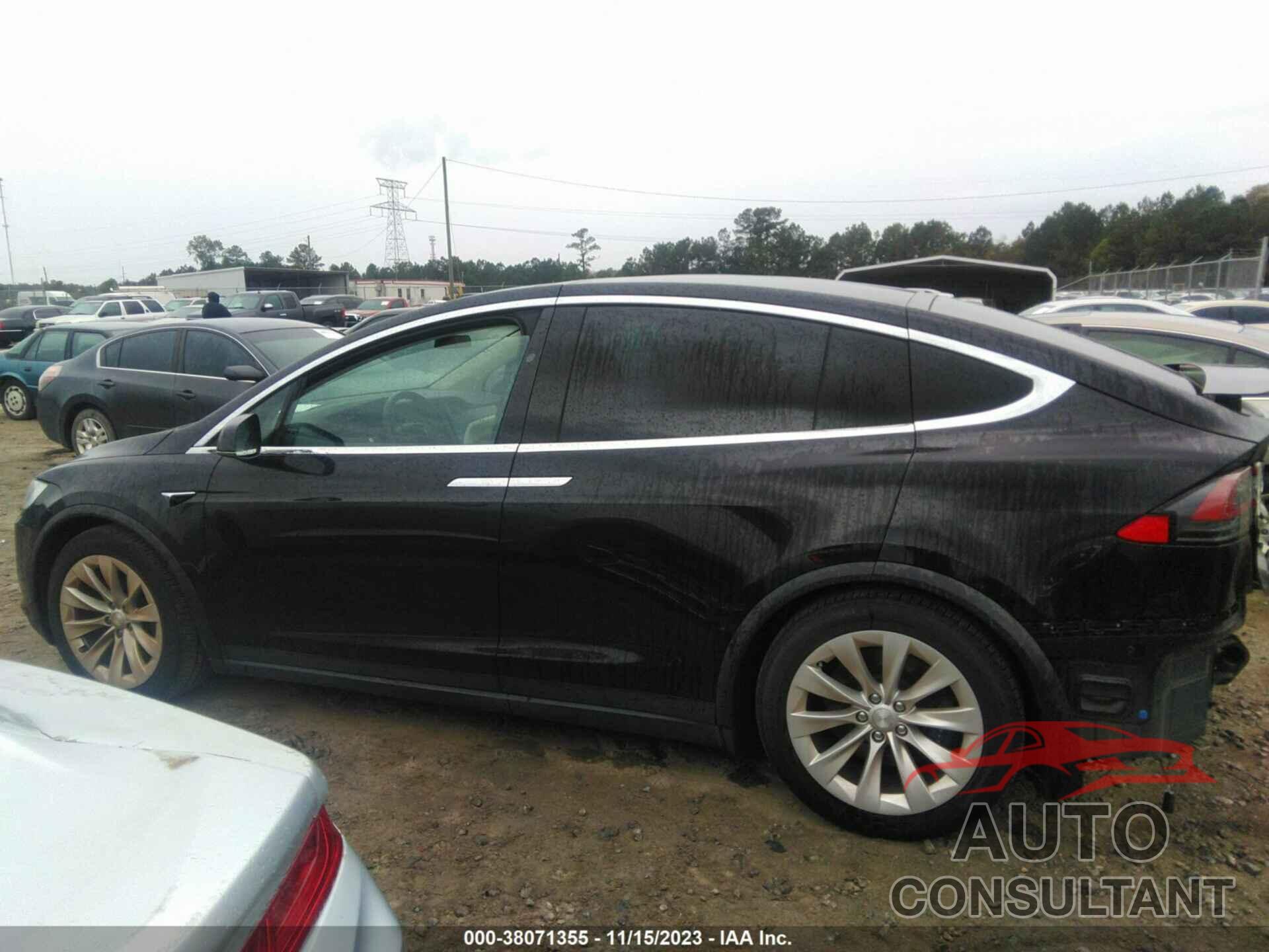 TESLA MODEL X 2018 - 5YJXCDE24JF129319