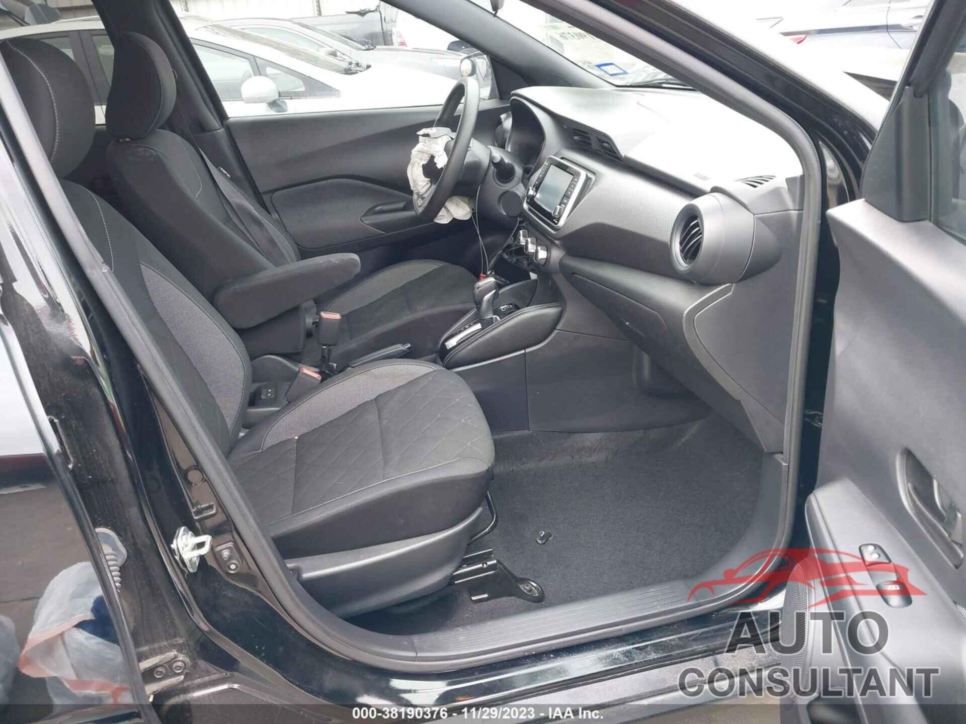 NISSAN KICKS 2019 - 3N1CP5CUXKL543367