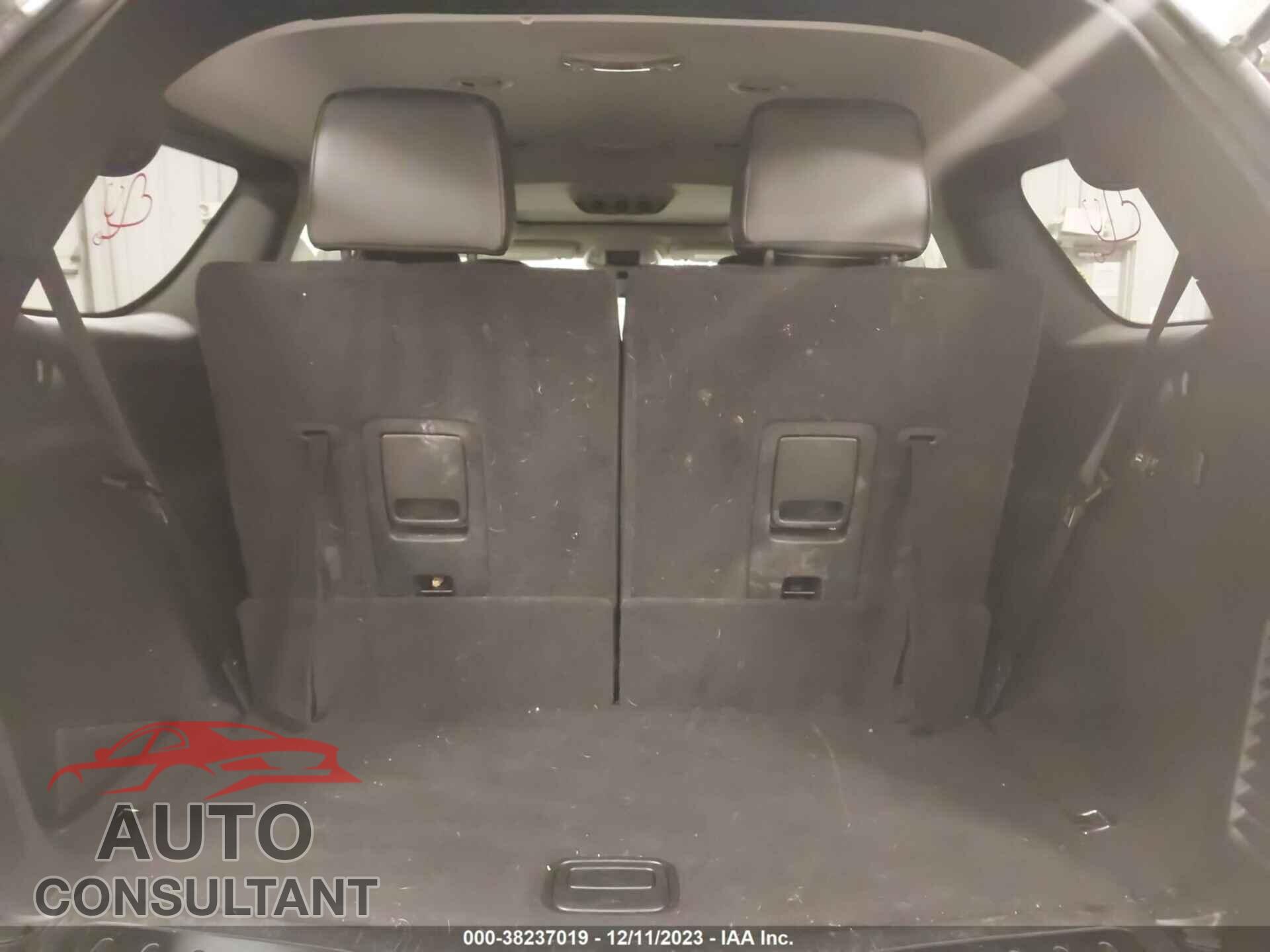 DODGE DURANGO 2018 - 1C4RDJDG8JC393609