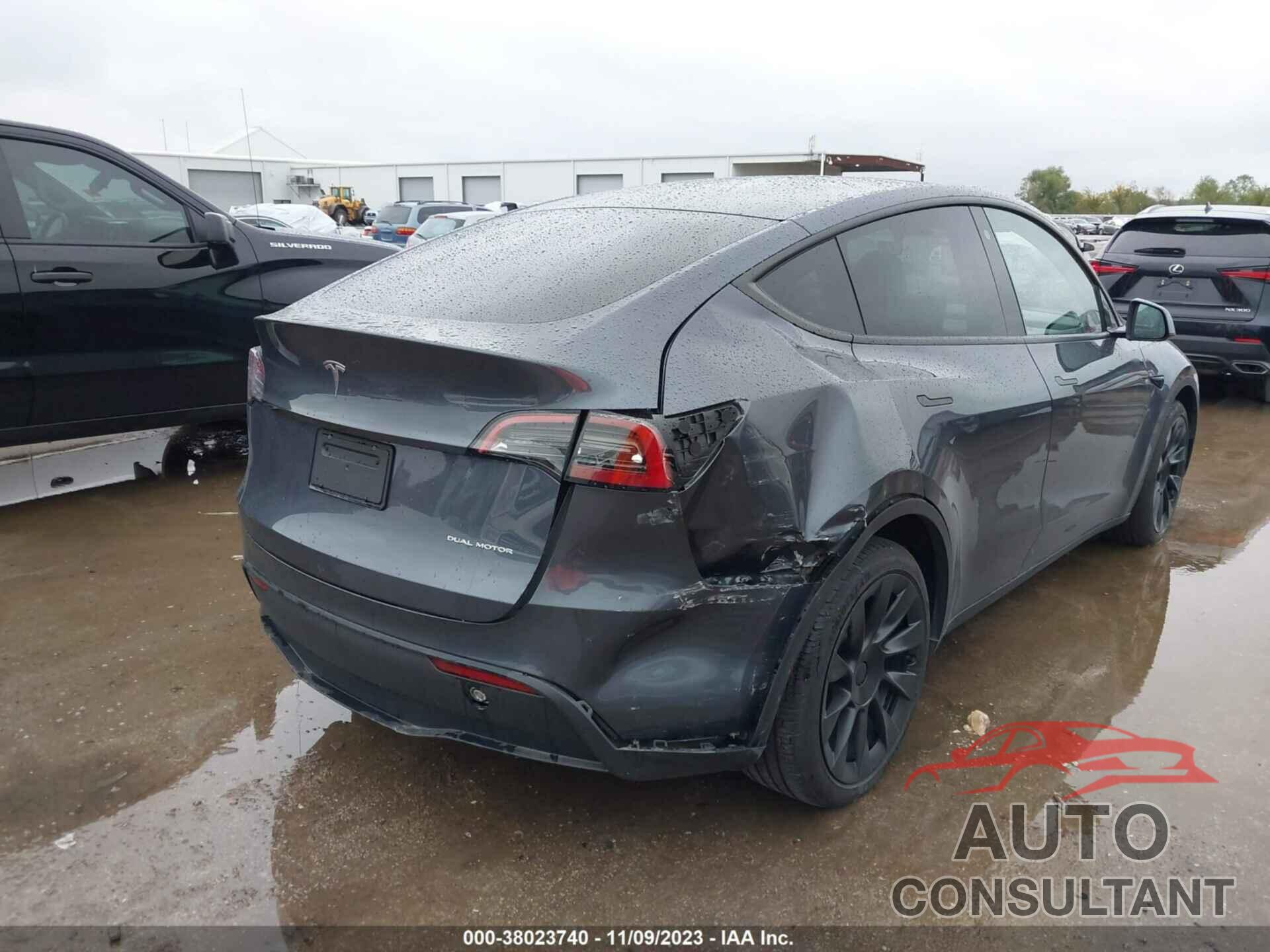 TESLA MODEL Y 2023 - 7SAYGDEE4PA048106