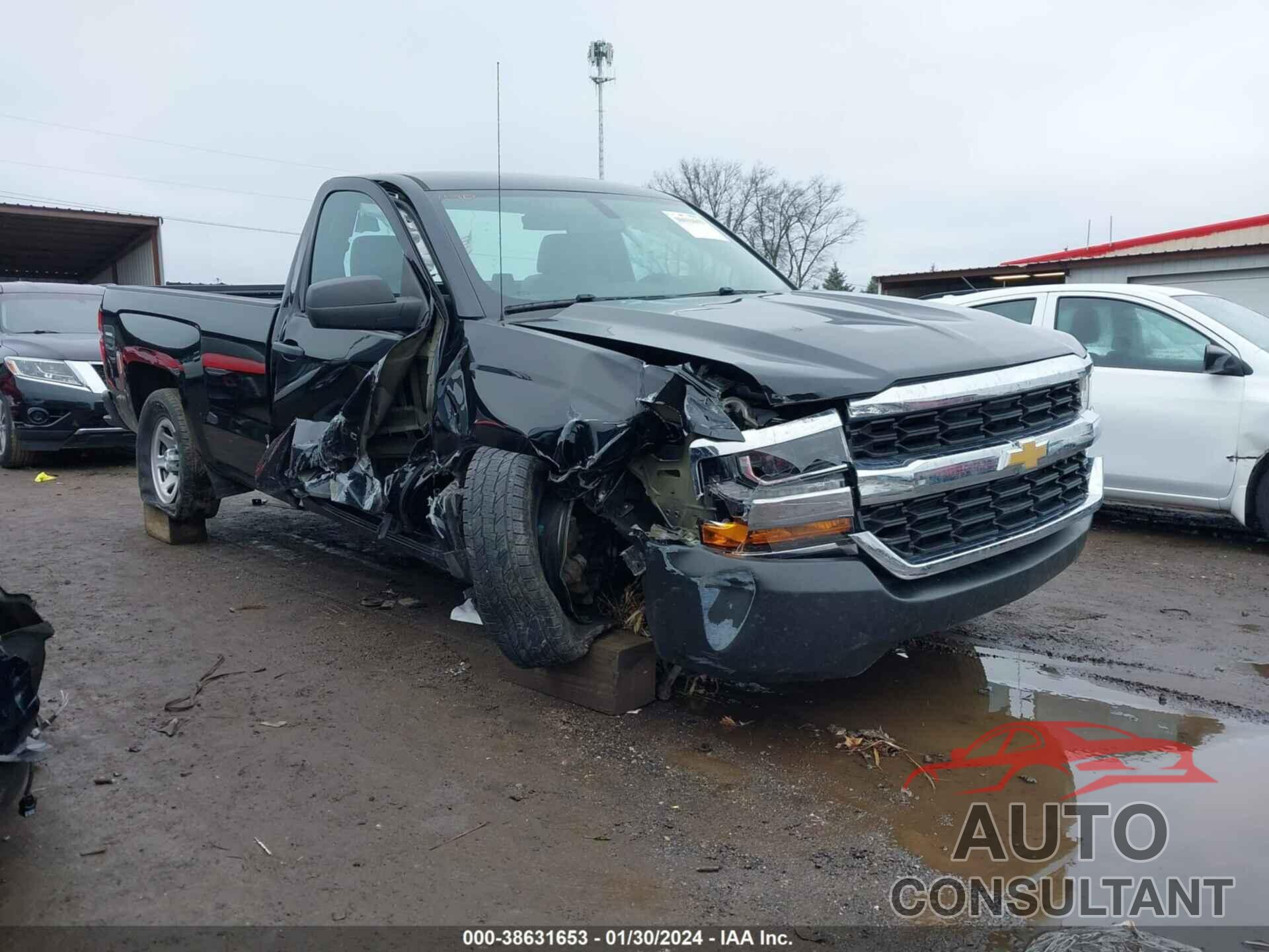 CHEVROLET SILVERADO 1500 2018 - 1GCNCNEH8JZ221691