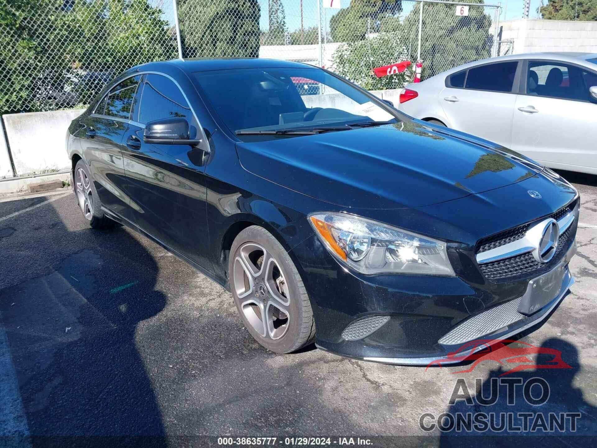 MERCEDES-BENZ CLA 250 2018 - WDDSJ4EB1JN550549