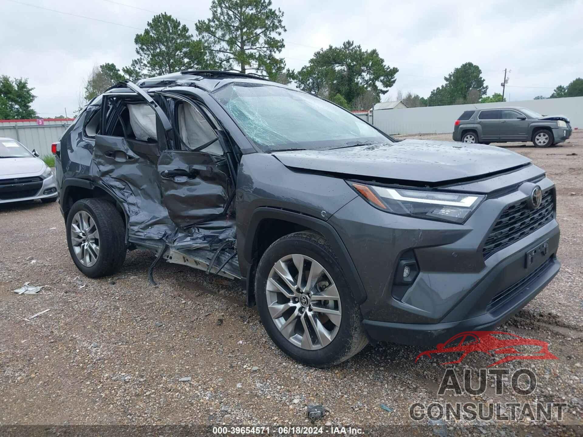 TOYOTA RAV4 2023 - 2T3C1RFV9PC217278