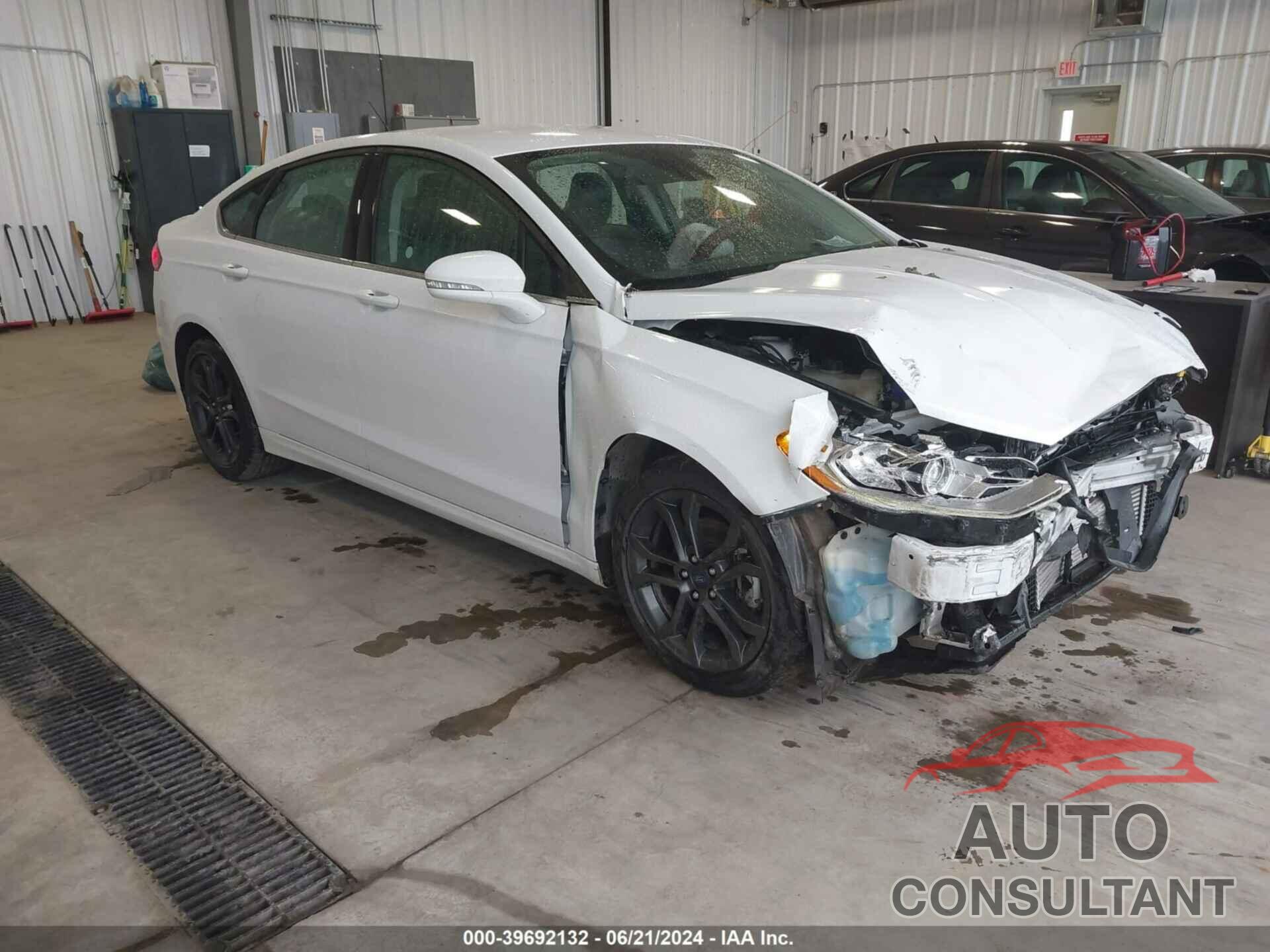 FORD FUSION 2018 - 3FA6P0T96JR220279