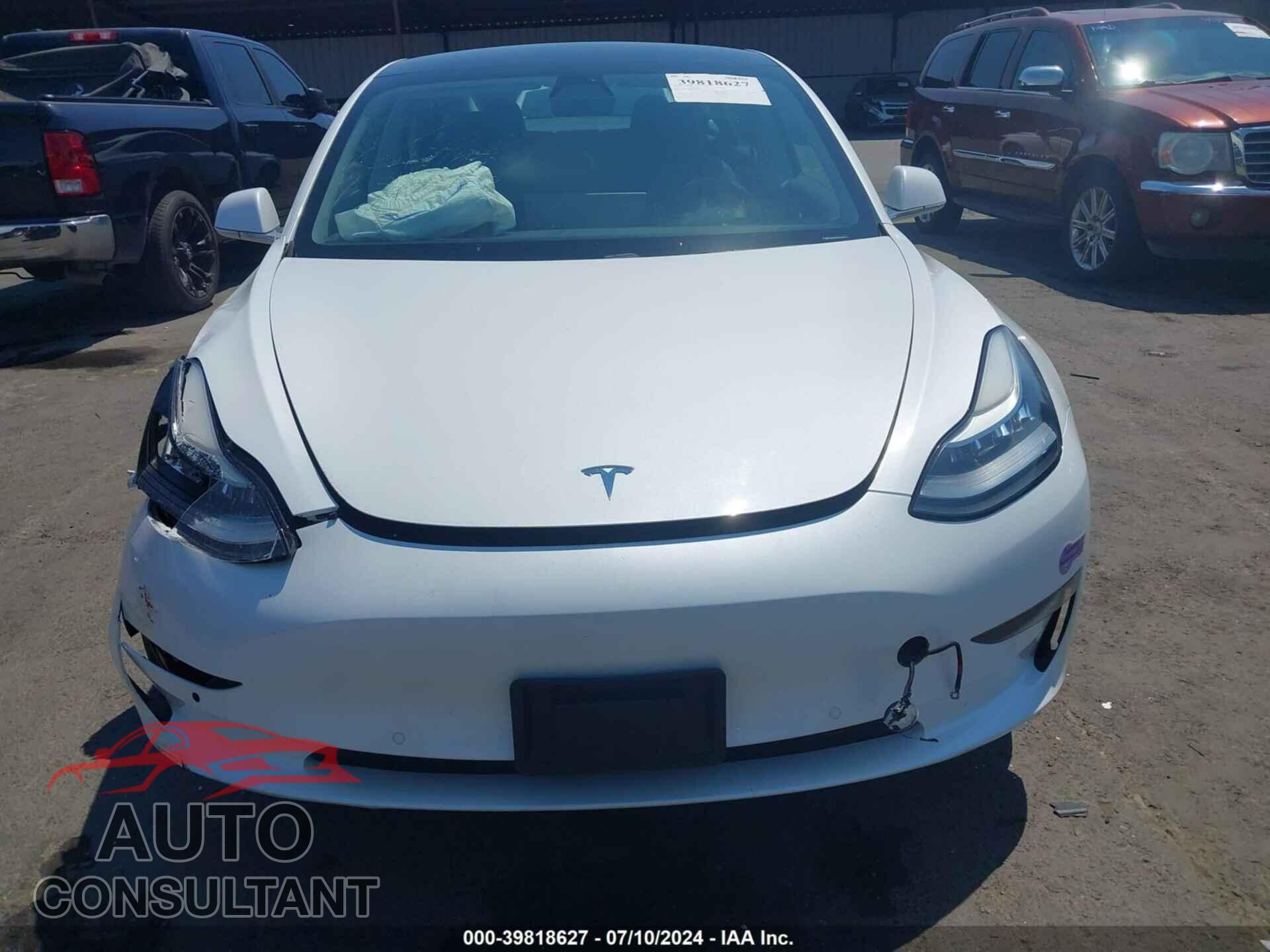 TESLA MODEL 3 2019 - 5YJ3E1EB5KF452948