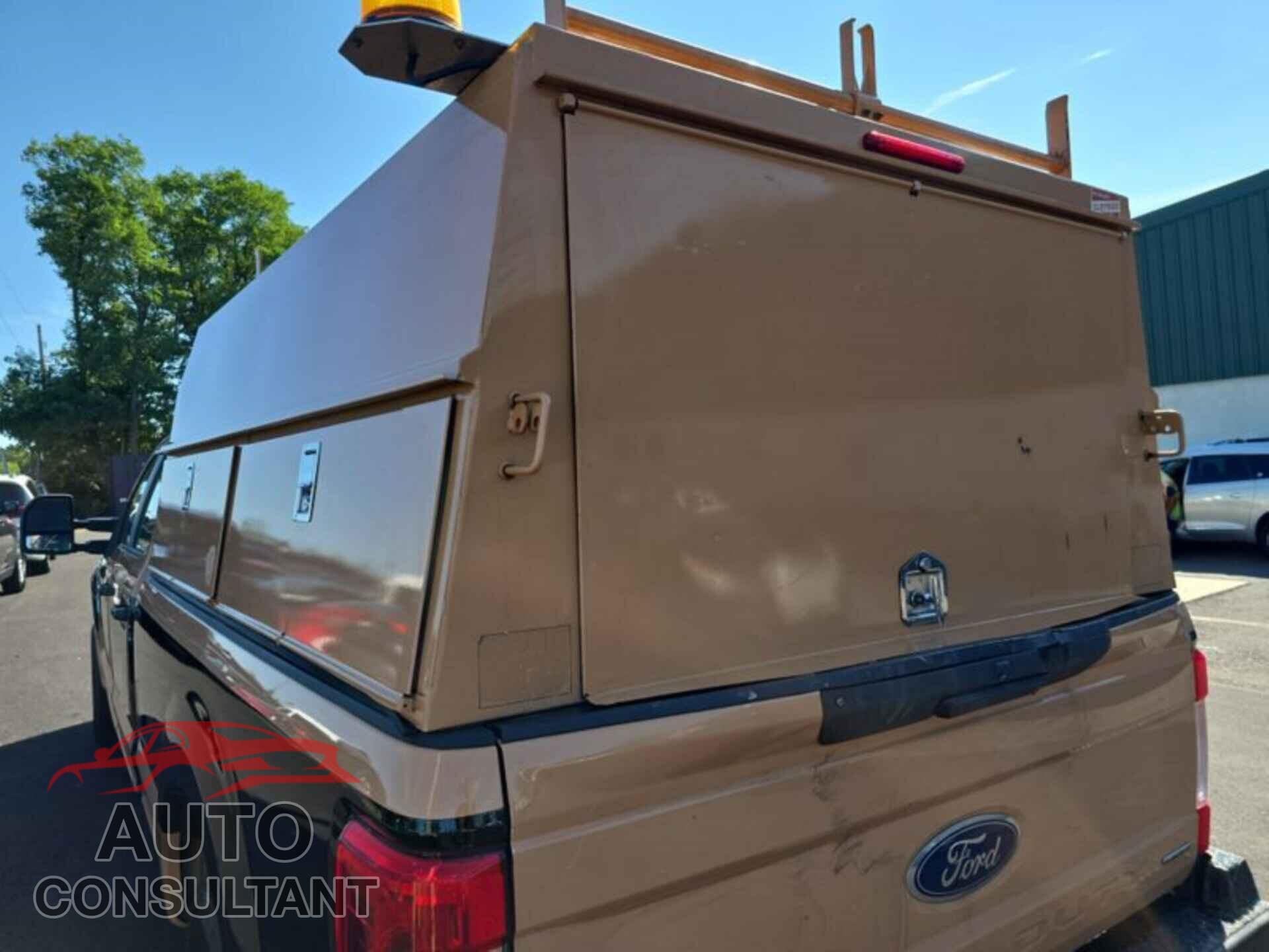 FORD F-350 2018 - 1FT8W3A63JEC83648