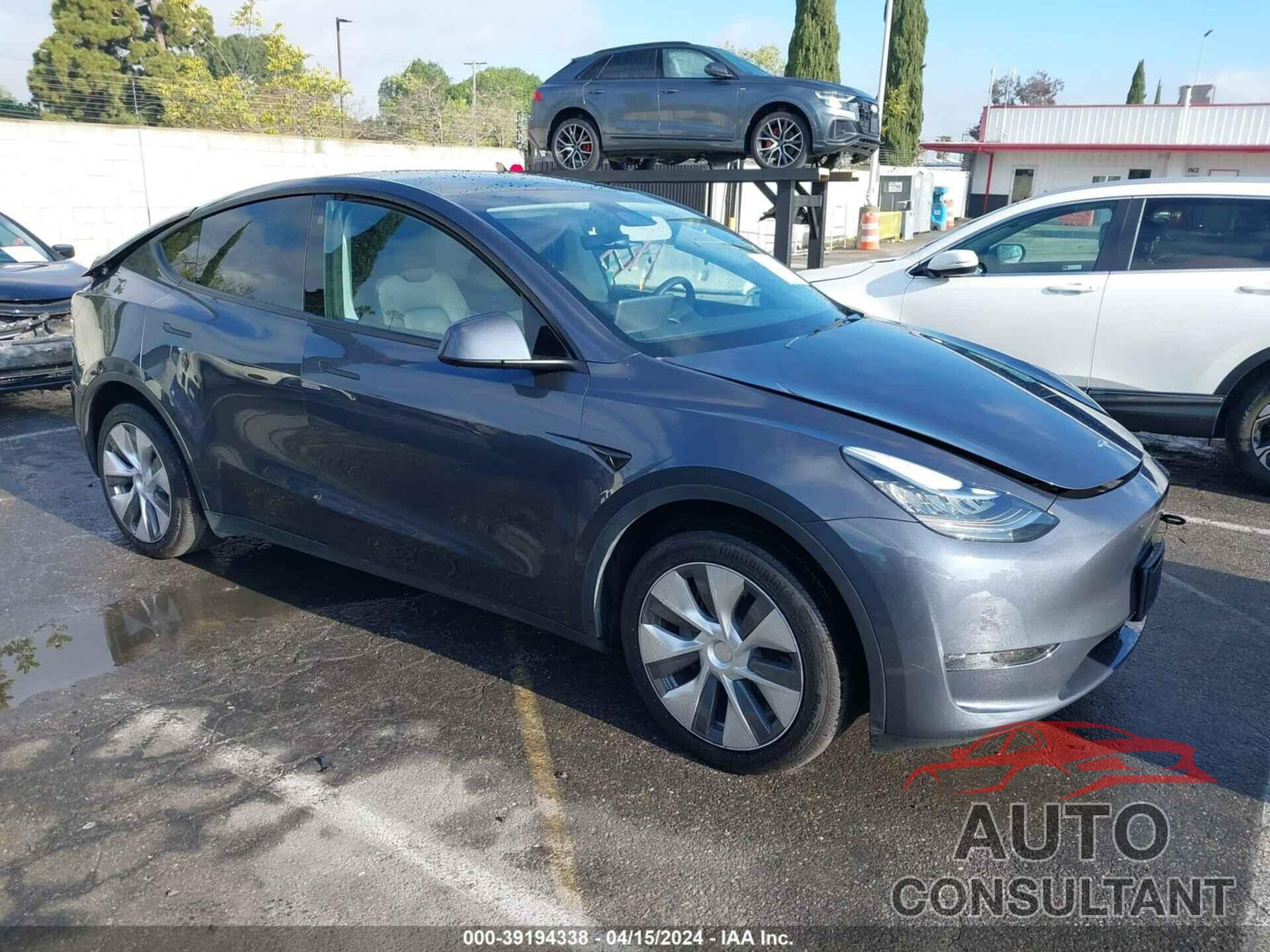 TESLA MODEL Y 2023 - 7SAYGDEEXPA027521