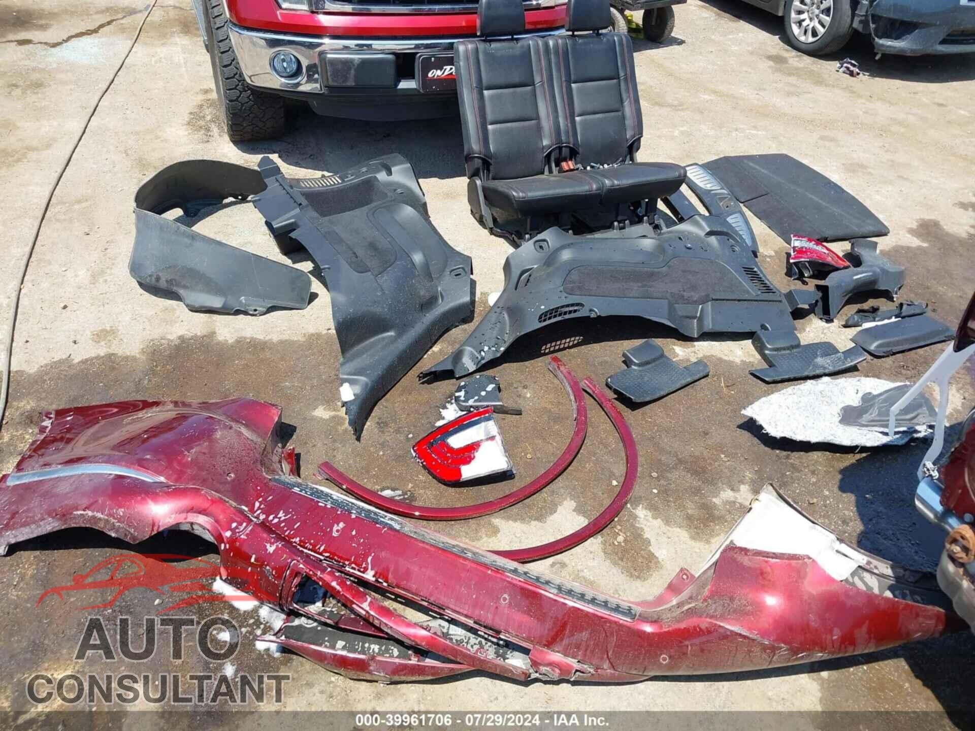 DODGE DURANGO 2023 - 1C4SDHET3PC596504