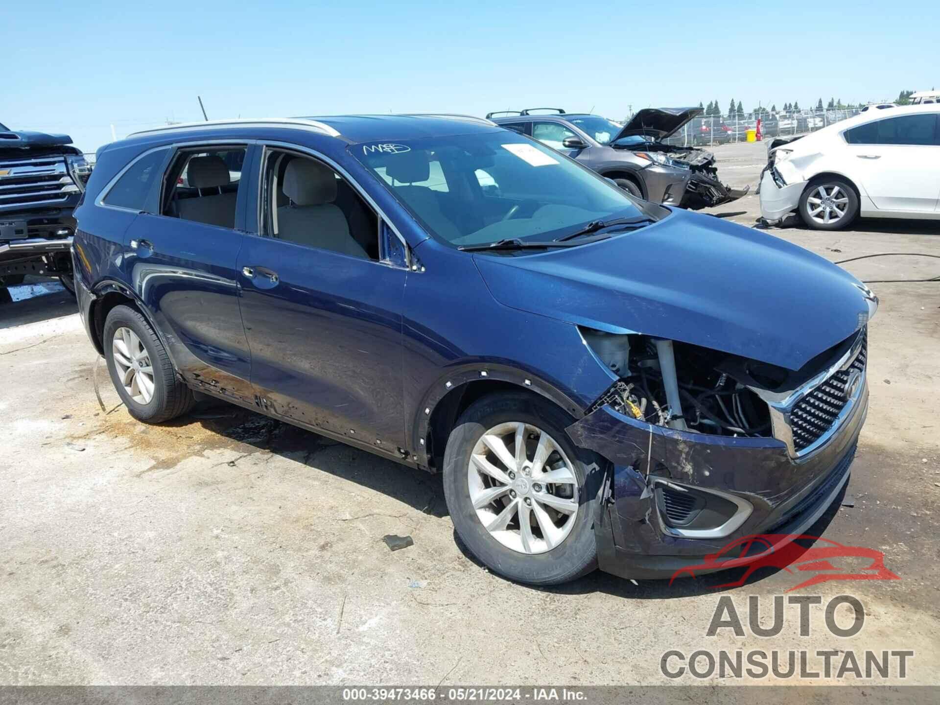 KIA SORENTO 2017 - 5XYPG4A35HG280059