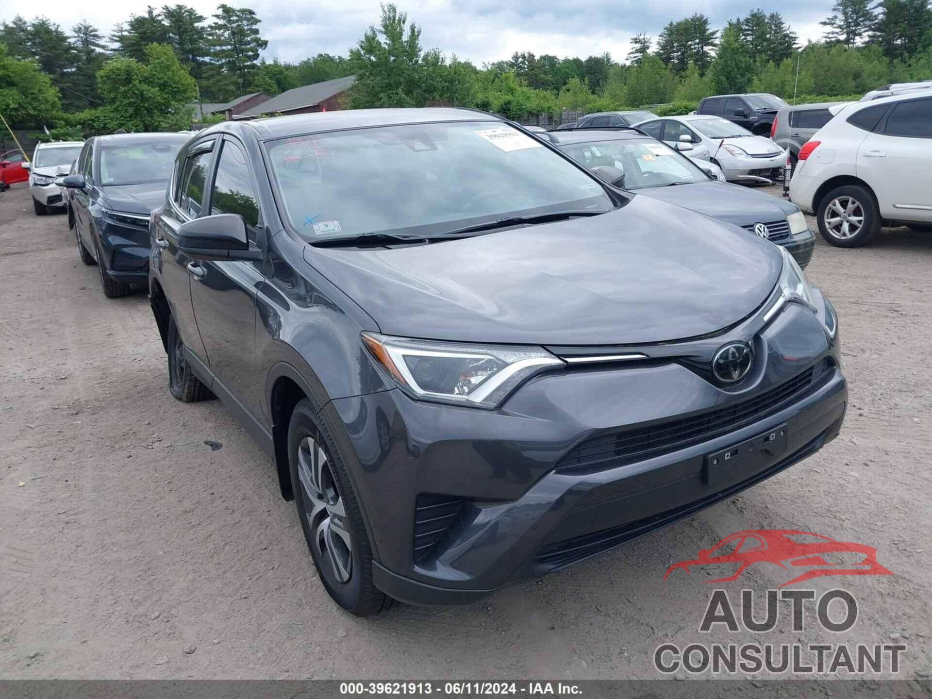 TOYOTA RAV4 2018 - JTMBFREV9JJ735572