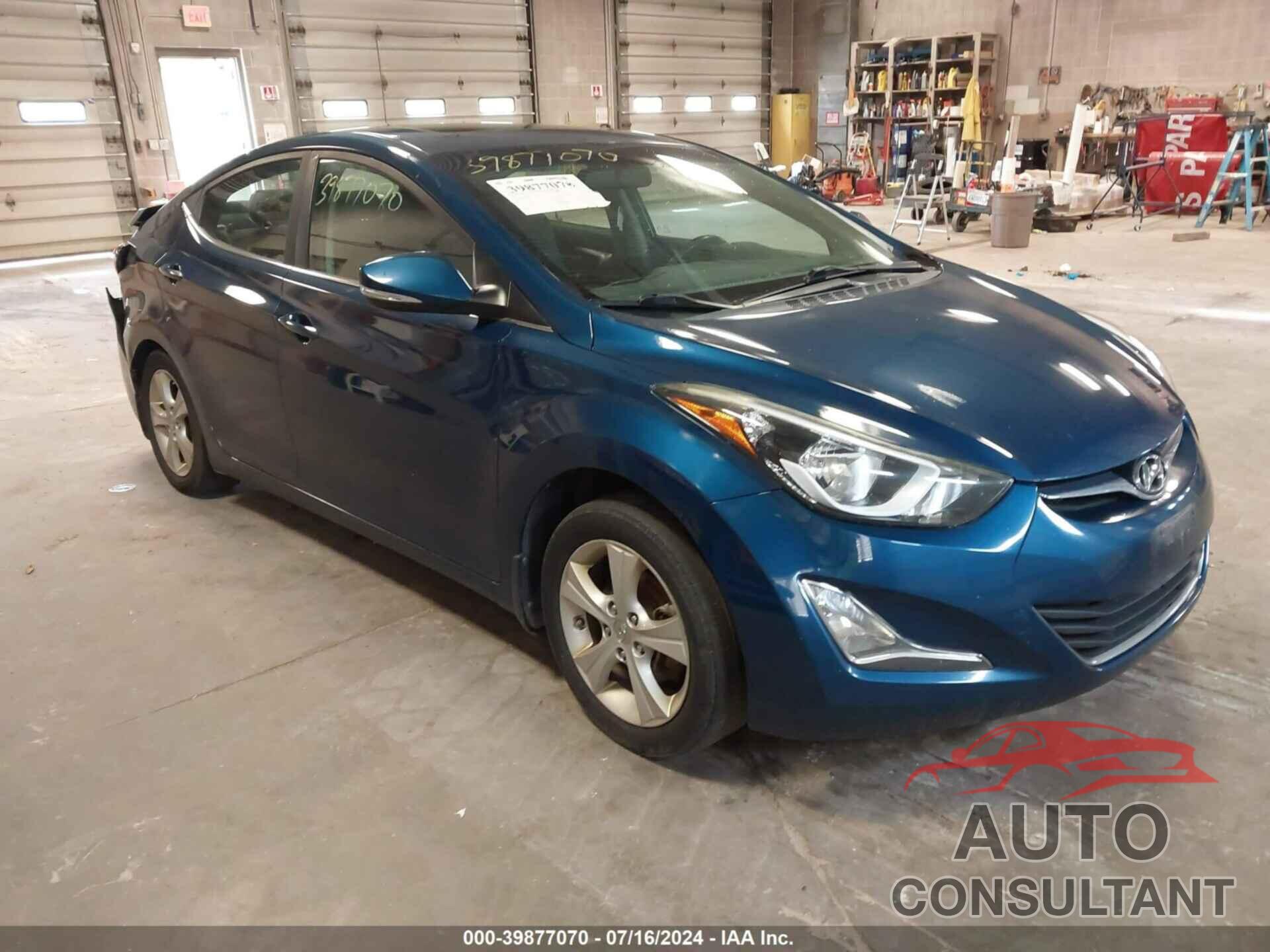 HYUNDAI ELANTRA 2016 - KMHDH4AE6GU552547