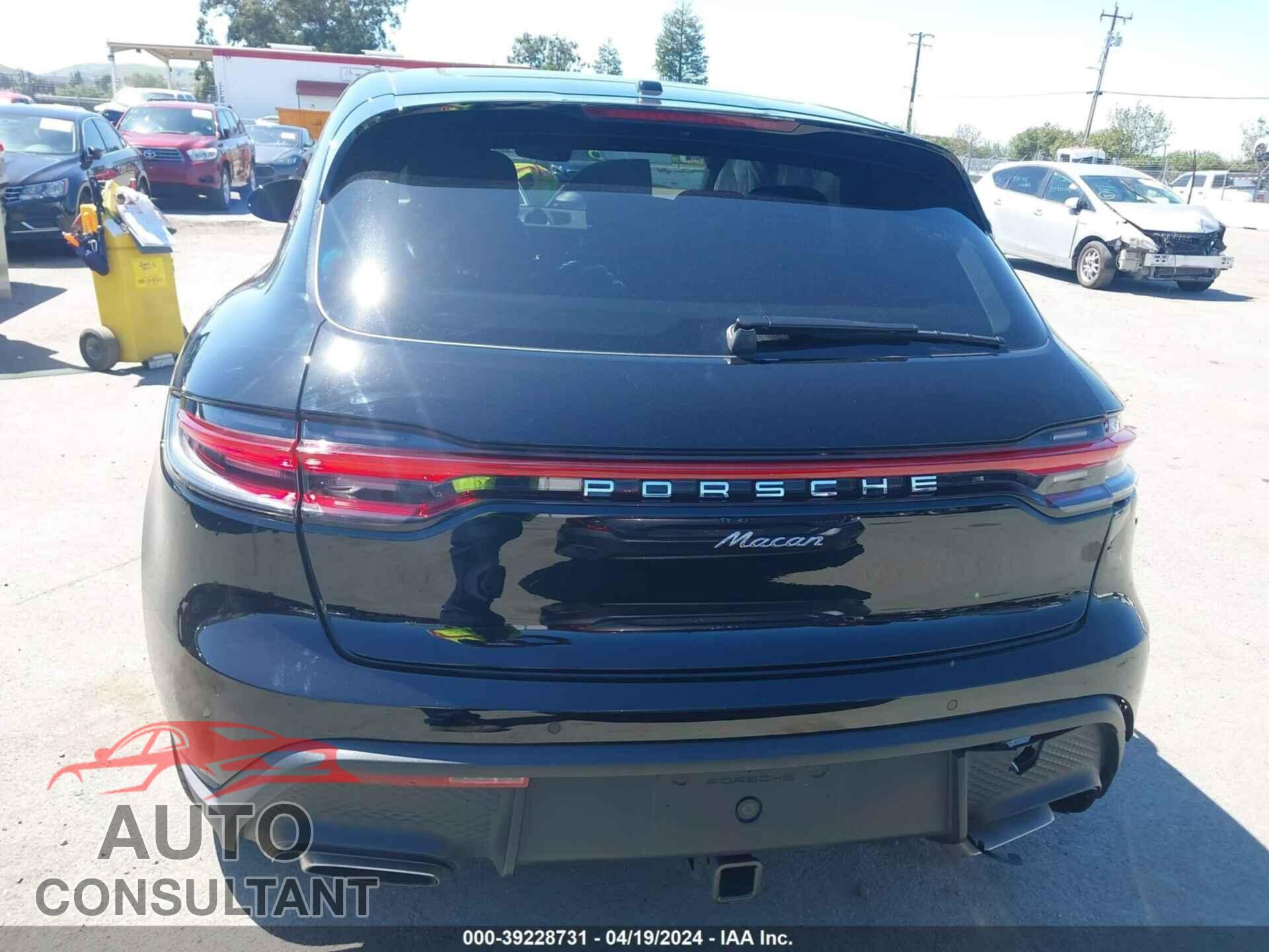 PORSCHE MACAN 2023 - WP1AA2A59PLB21446