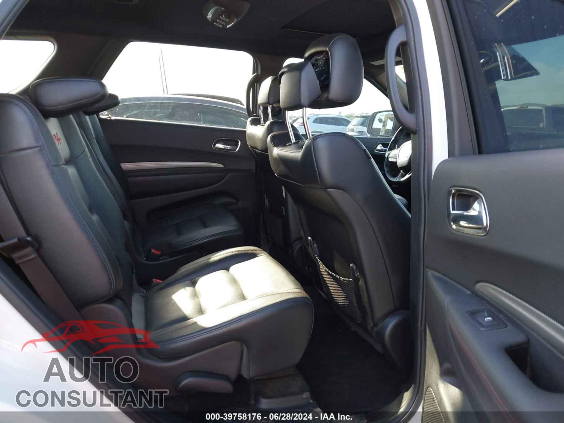 DODGE DURANGO 2018 - 1C4SDJCT3JC497621