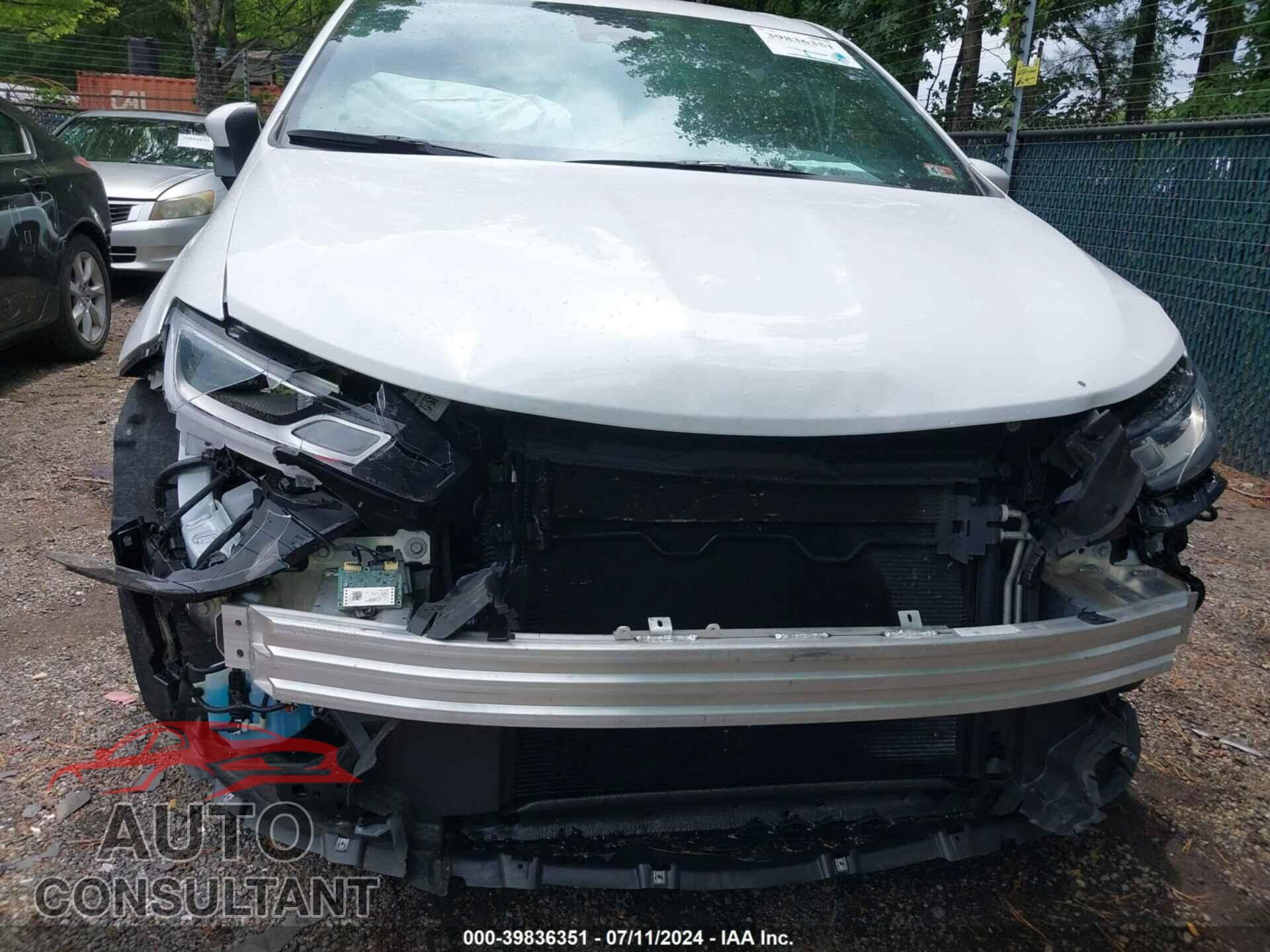 CHRYSLER PACIFICA 2023 - 2C4RC1FG2PR555461