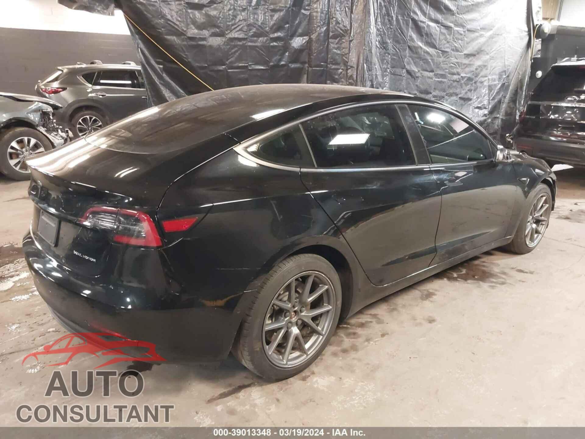 TESLA MODEL 3 2021 - 5YJ3E1EB0MF961090