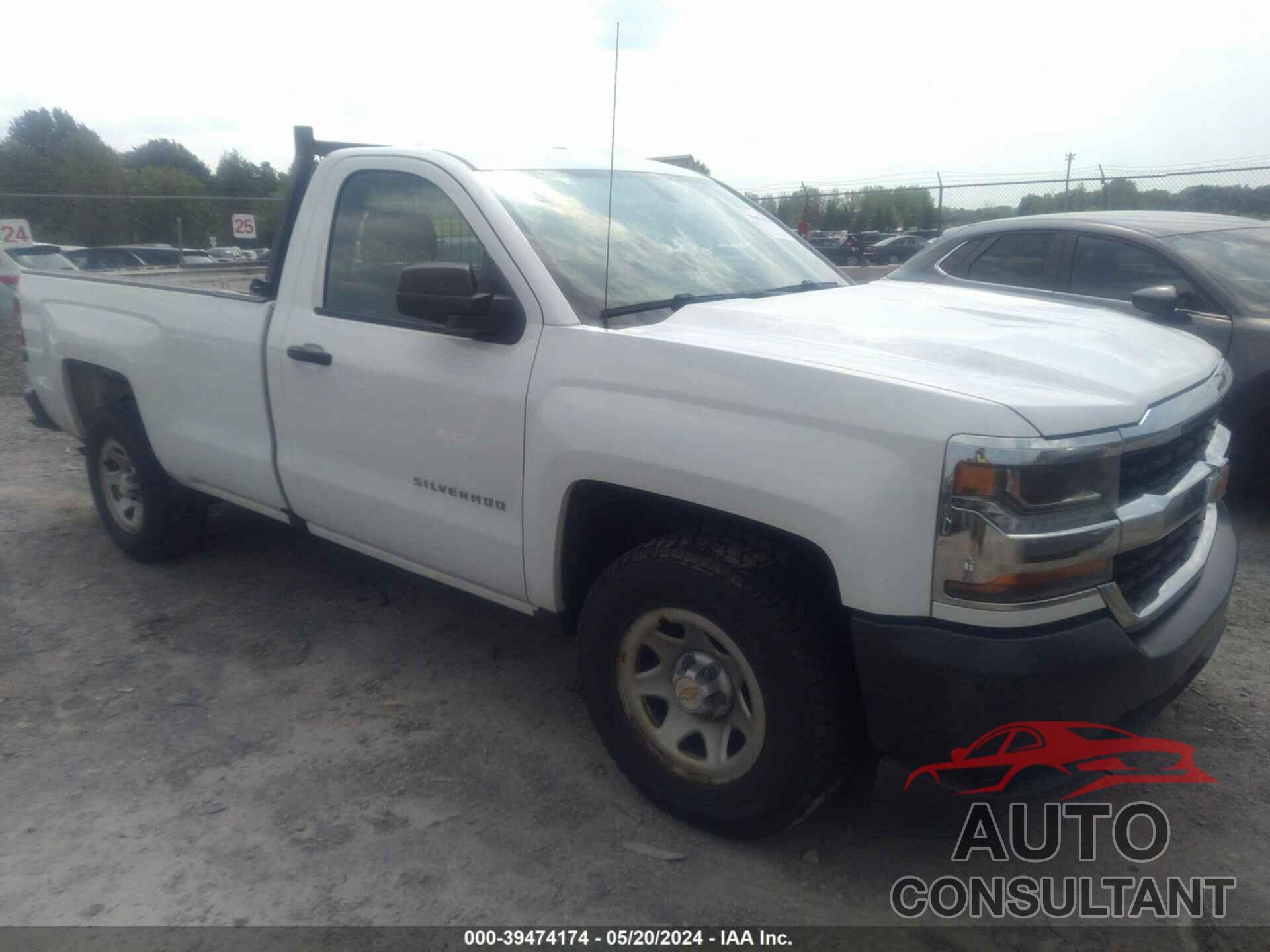 CHEVROLET SILVERADO 1500 2018 - 1GCNCNEH2JZ380268