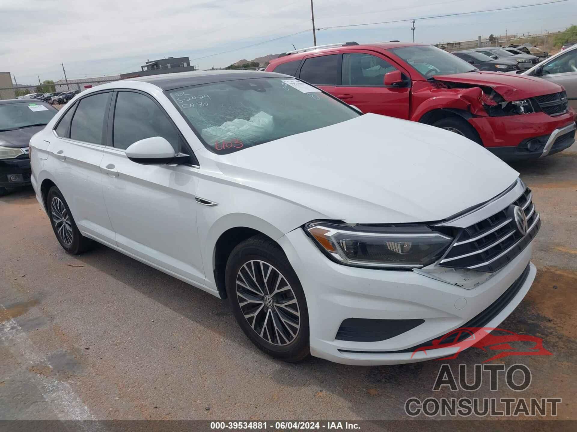 VOLKSWAGEN JETTA 2019 - 3VWE57BU0KM063998