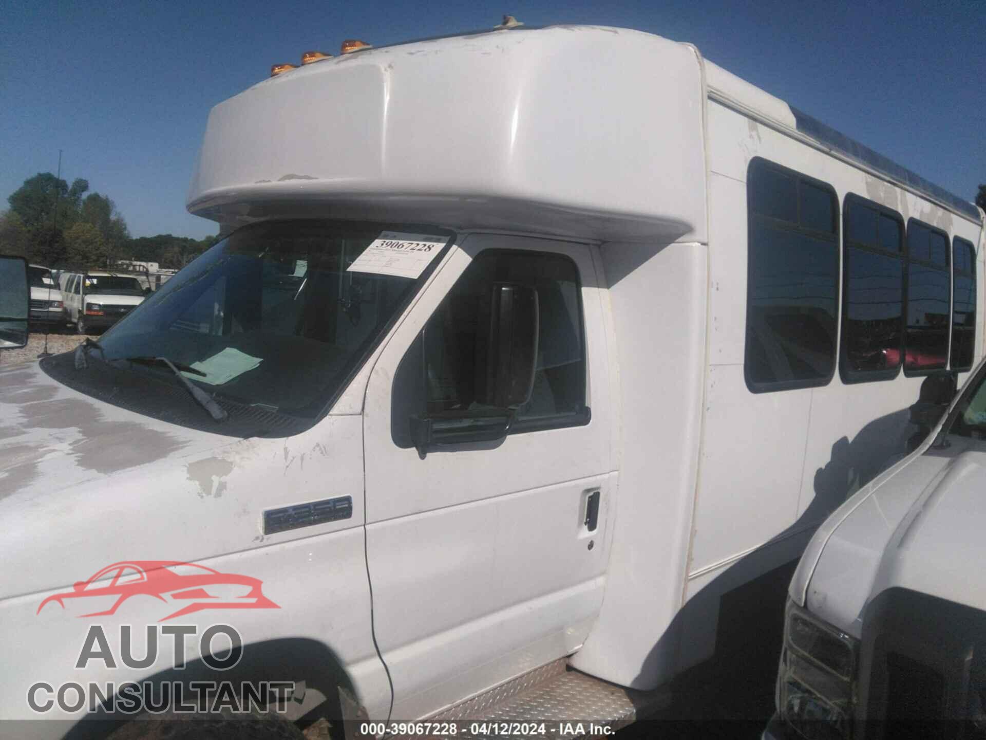 FORD ECONOLINE 2017 - 1FDEE3FS3HDC20783