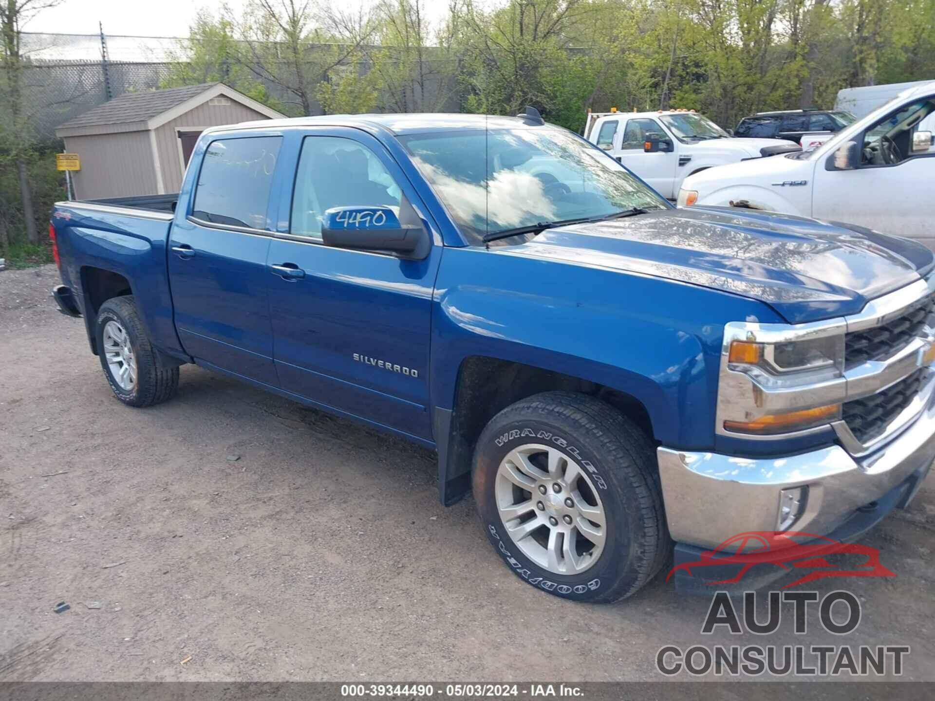 CHEVROLET SILVERADO 1500 2016 - 3GCUKREC1GG132581
