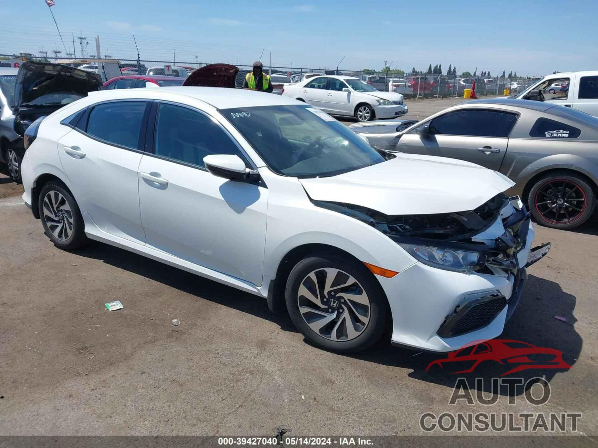 HONDA CIVIC 2017 - SHHFK7H20HU413681