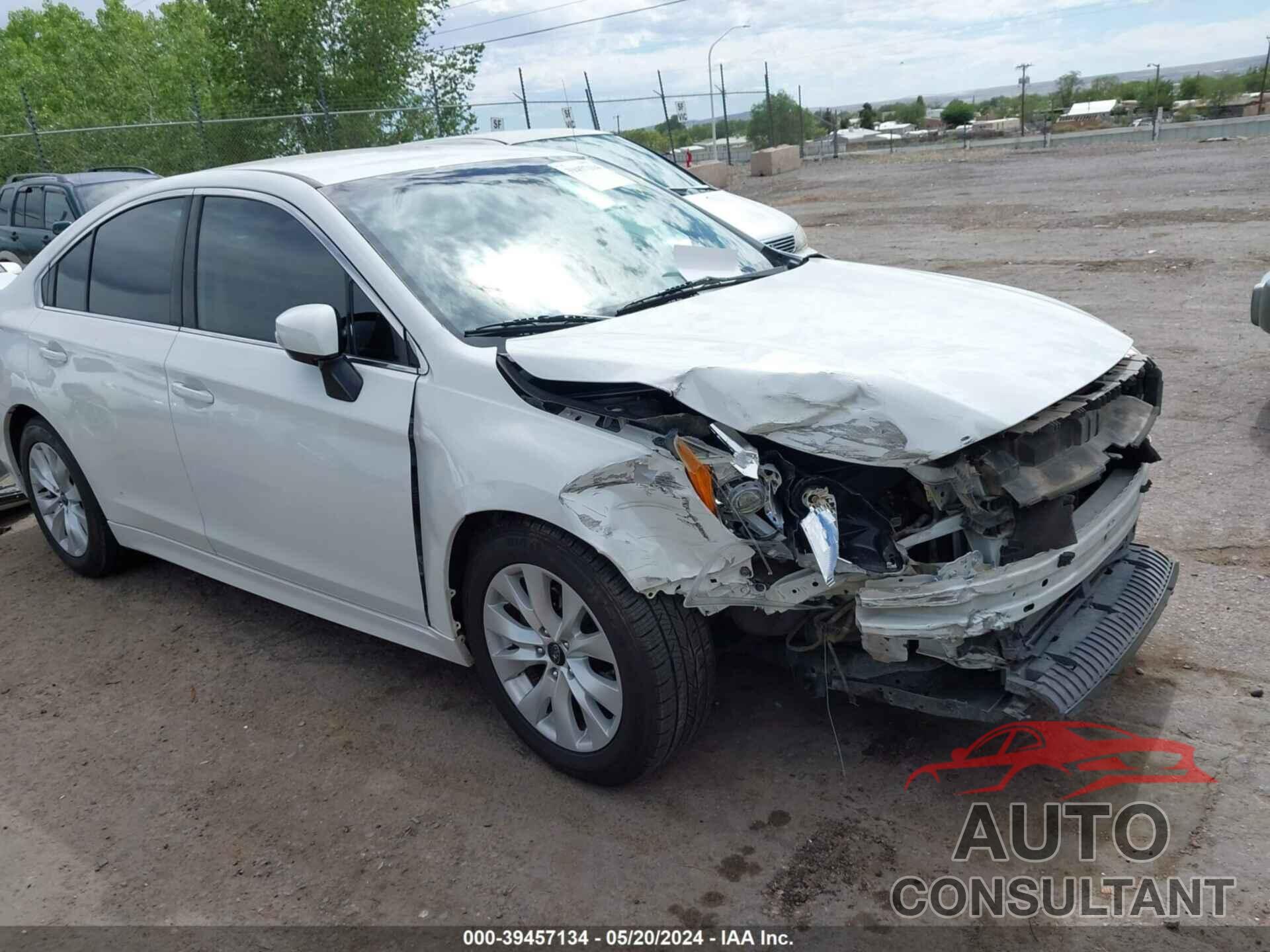 SUBARU LEGACY 2017 - 4S3BNAF65H3041102