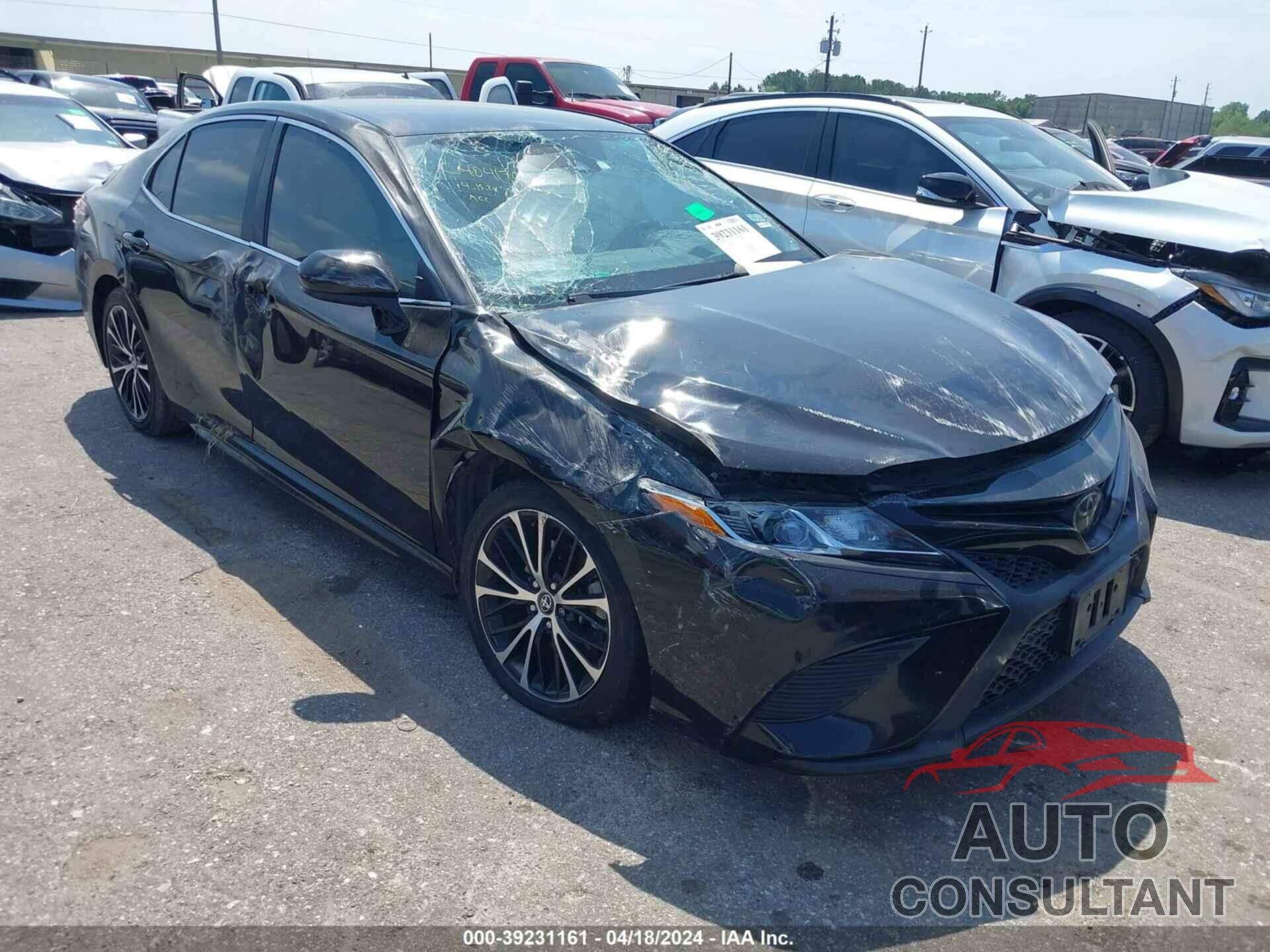 TOYOTA CAMRY 2020 - 4T1G11AK2LU908590