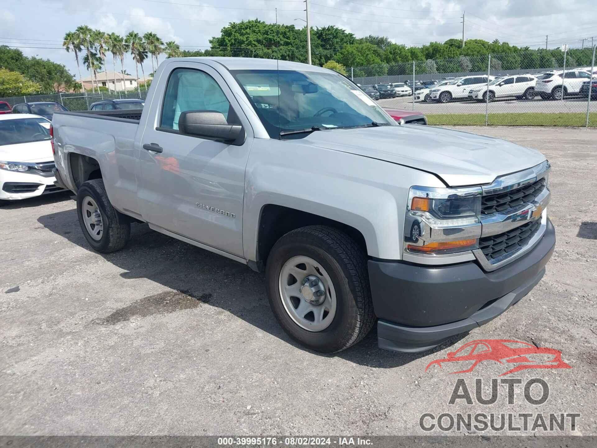 CHEVROLET SILVERADO 1500 2018 - 1GCNCNEH5JZ367157