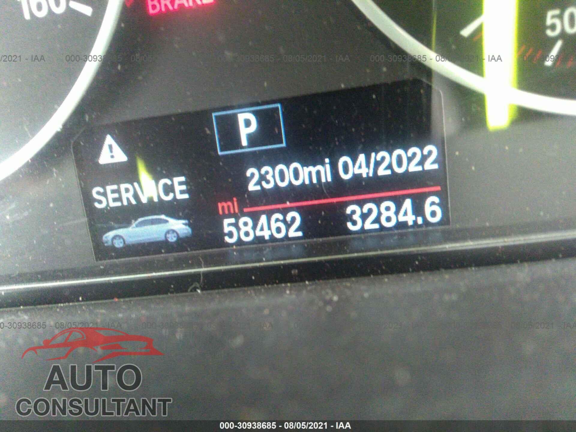 BMW 3 SERIES 2016 - WBA8E9G59GNU30596