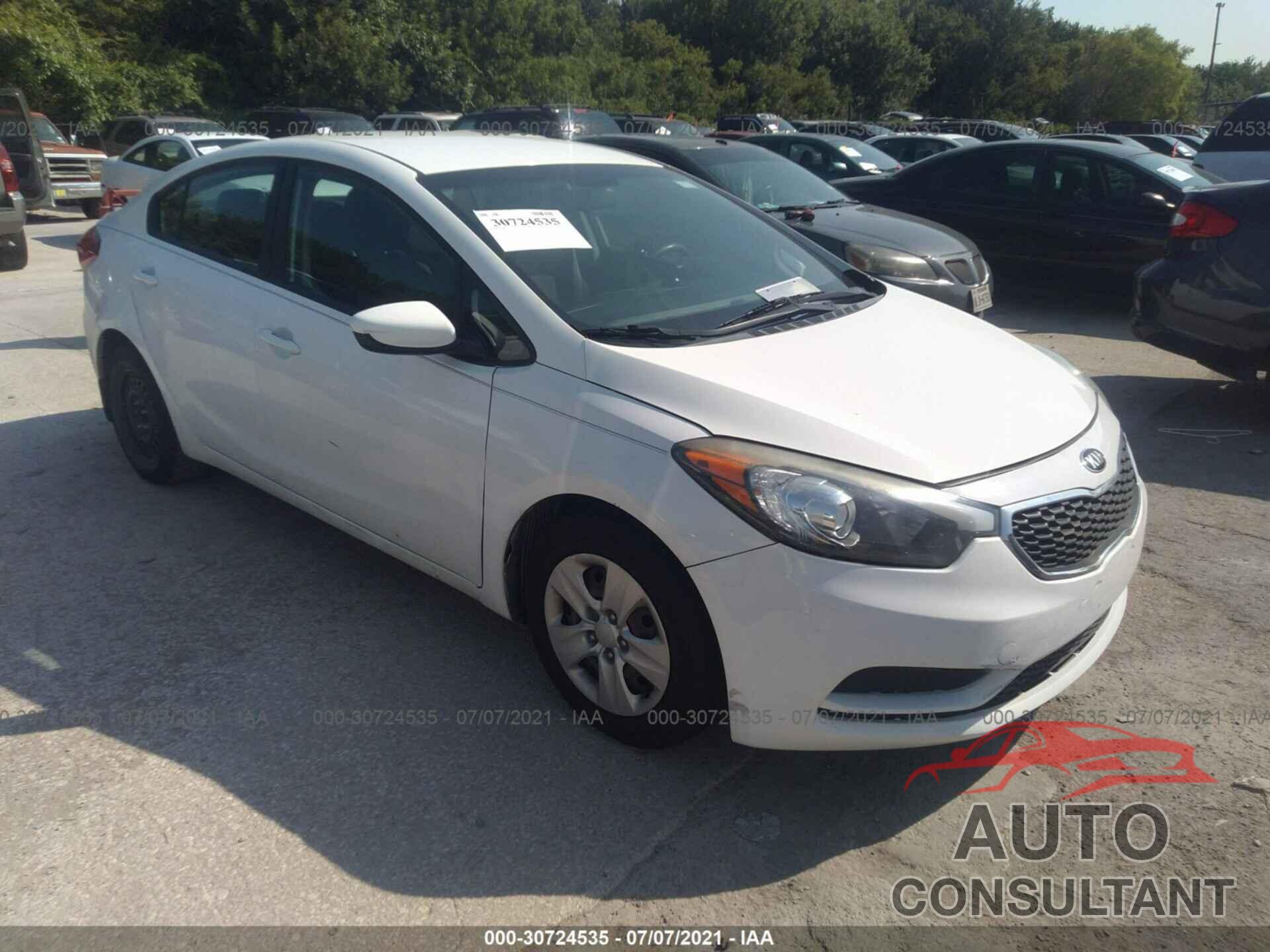 KIA FORTE 2016 - KNAFK4A68G5509164