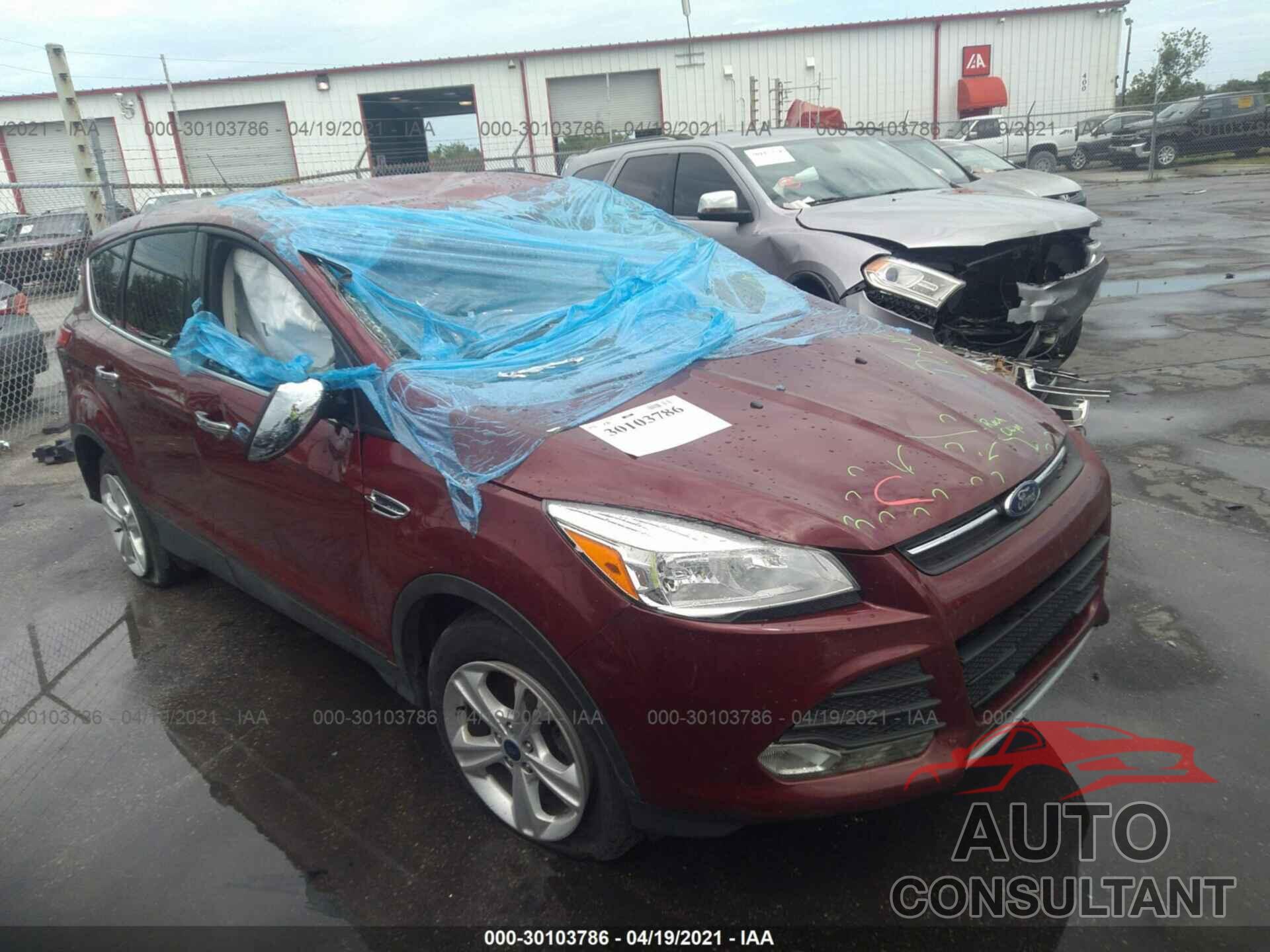 FORD ESCAPE 2016 - 1FMCU0GX5GUA04273