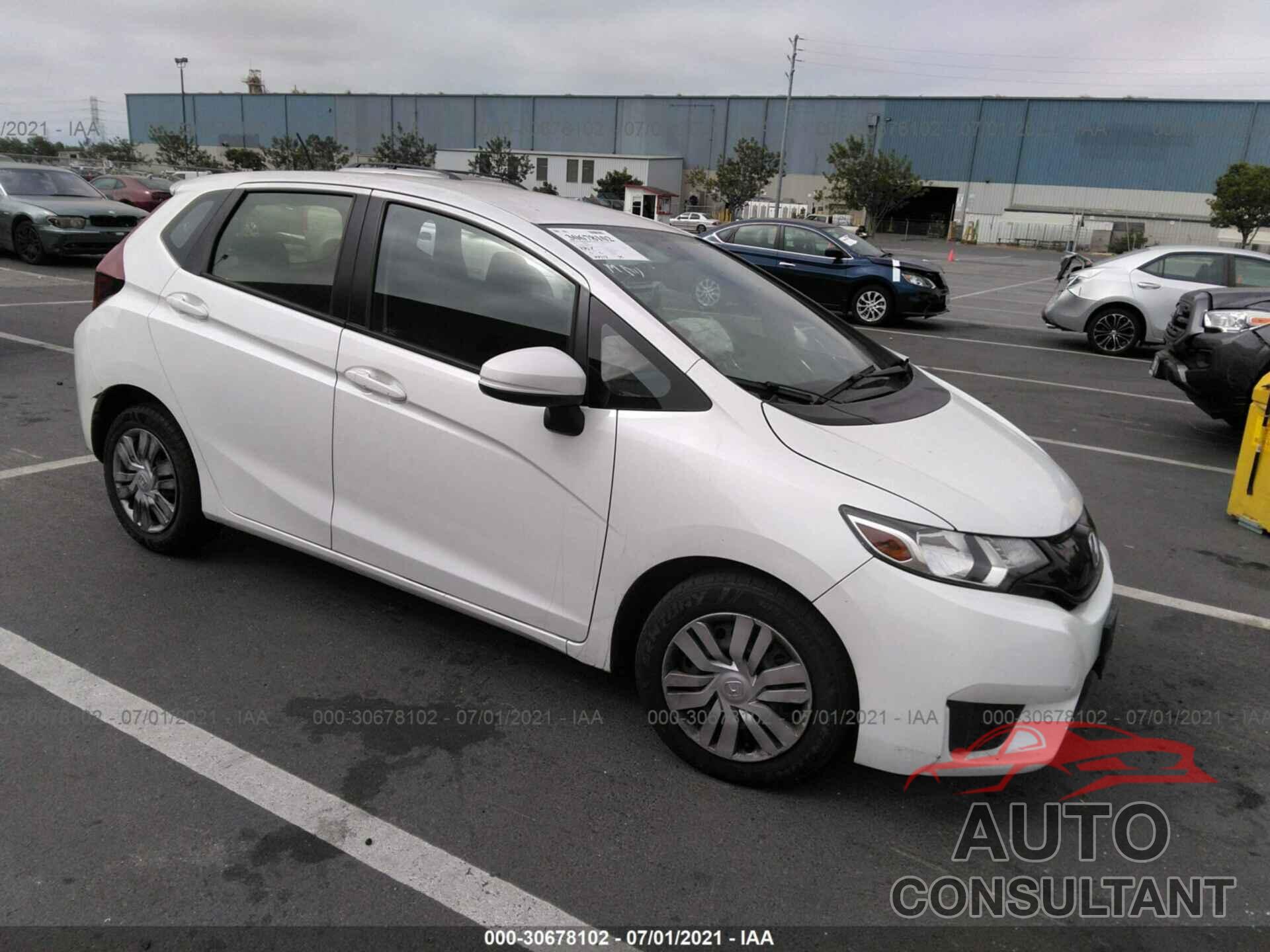 HONDA FIT 2017 - JHMGK5H5XHS021166
