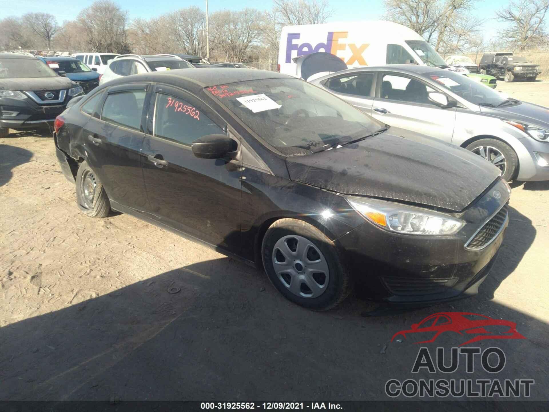 FORD FOCUS 2016 - 1FADP3E28GL305897