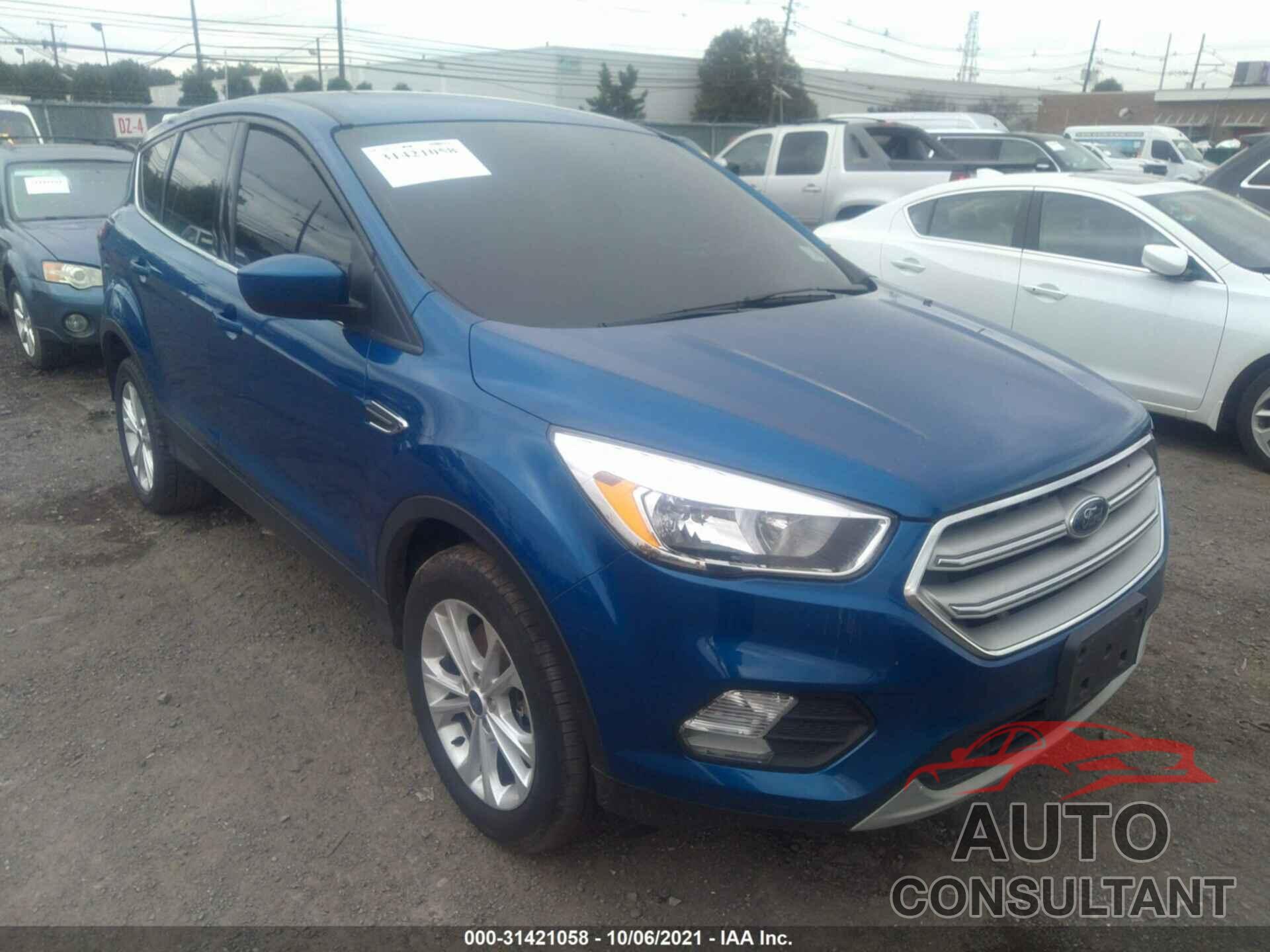 FORD ESCAPE 2019 - 1FMCU9GD0KUA28158