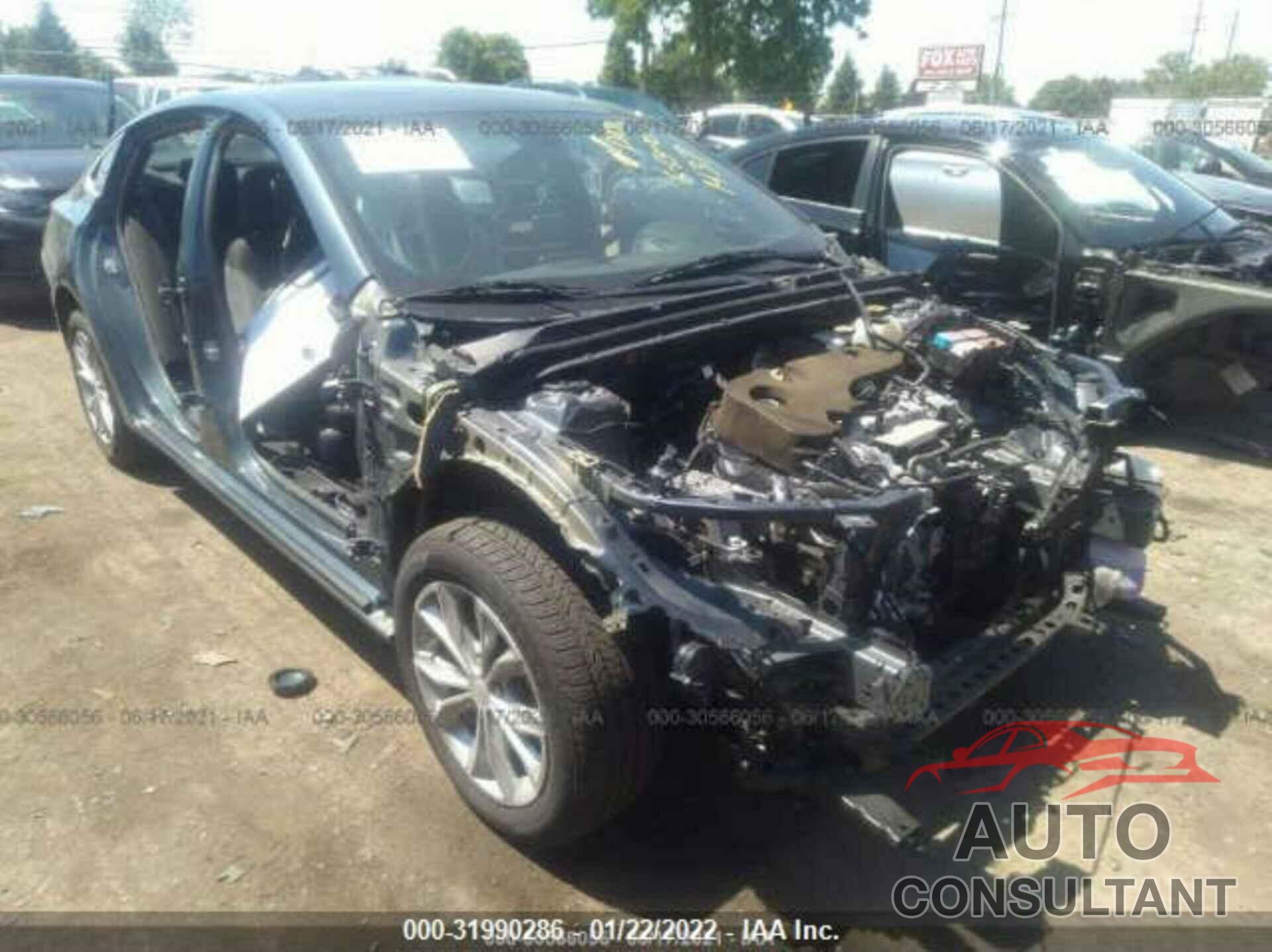 CHEVROLET MALIBU 2019 - 1G1ZD5ST1KF221437