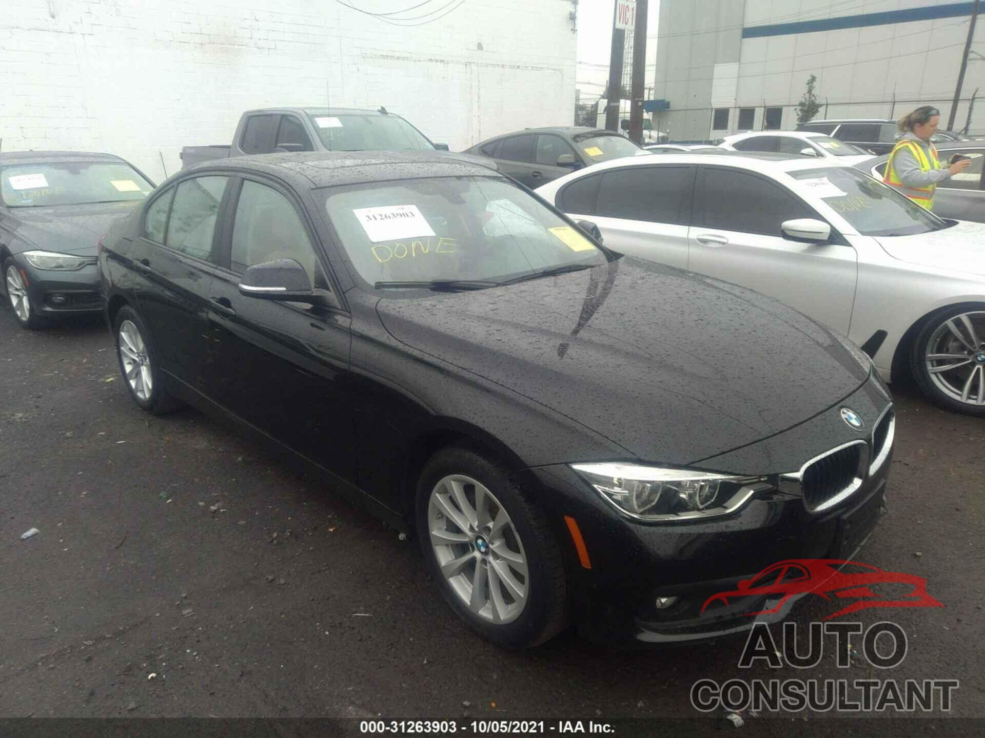 BMW 3 SERIES 2018 - WBA8E5G53JNU46762