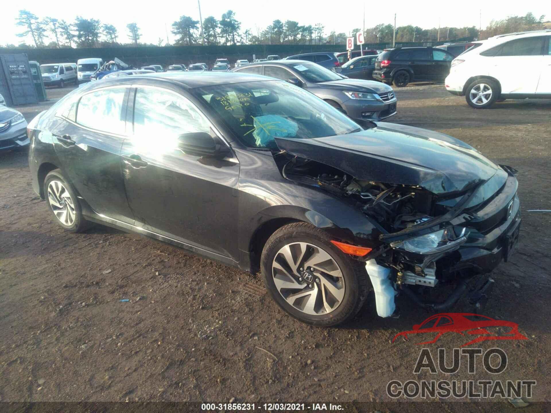 HONDA CIVIC HATCHBACK 2018 - SHHFK7H21JU425151