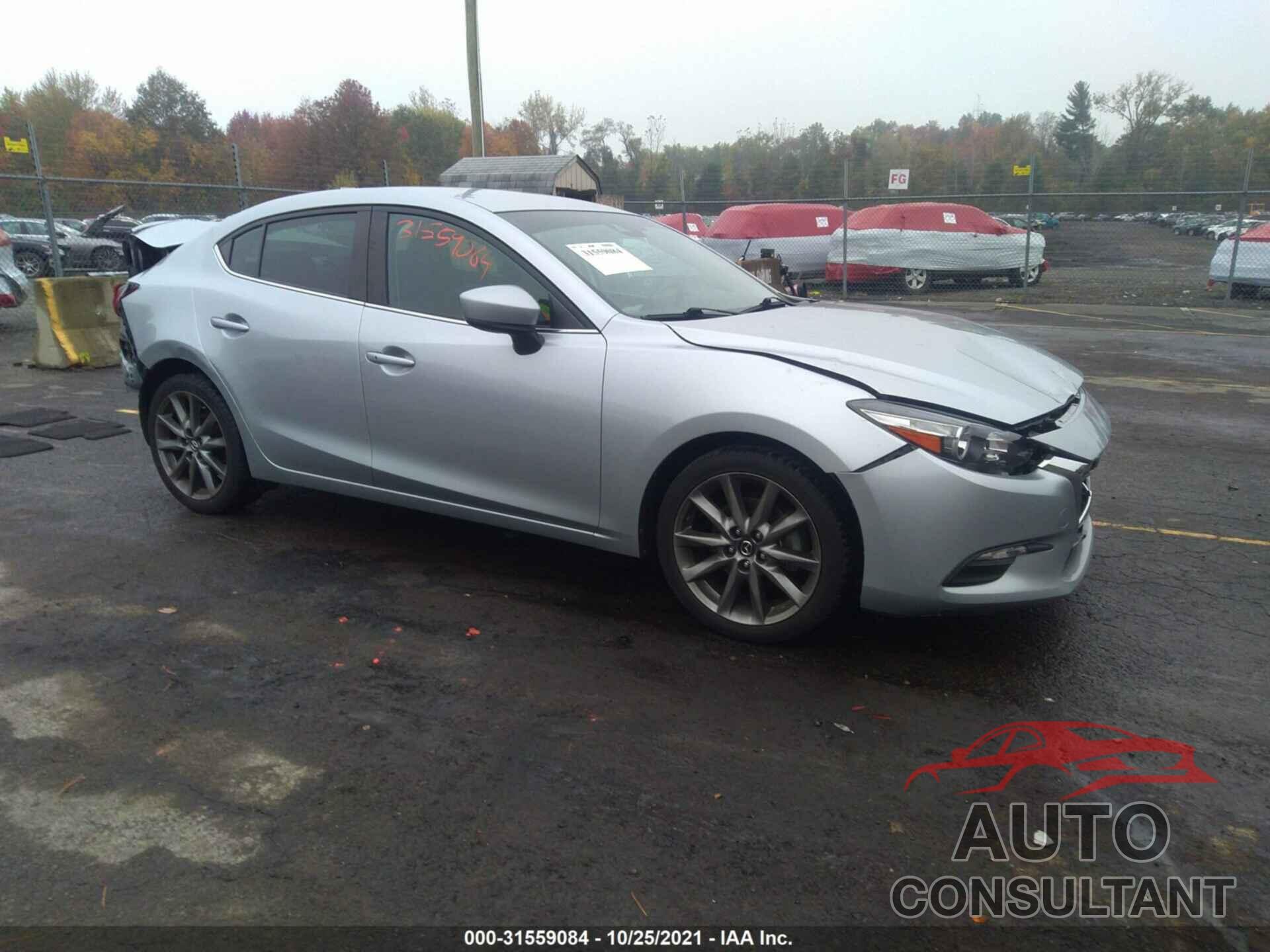 MAZDA MAZDA3 4-DOOR 2018 - 3MZBN1V37JM214532