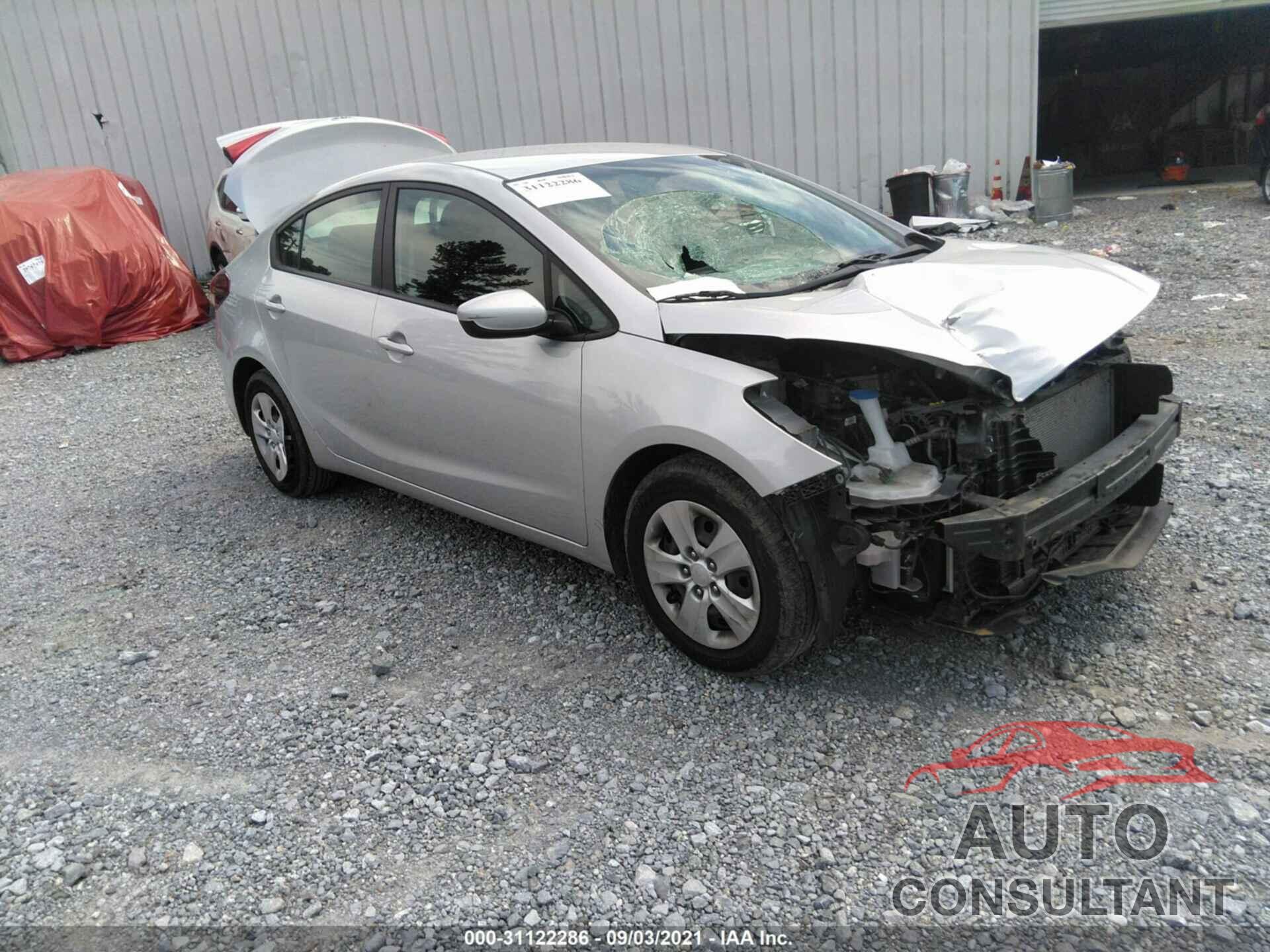 KIA FORTE 2018 - 3KPFL4A71JE190338
