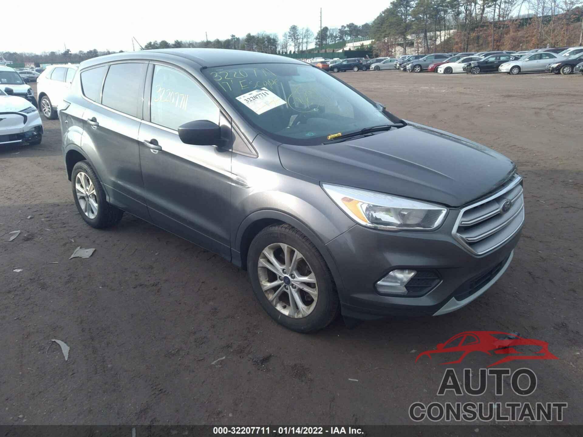 FORD ESCAPE 2017 - 1FMCU0G96HUC52647