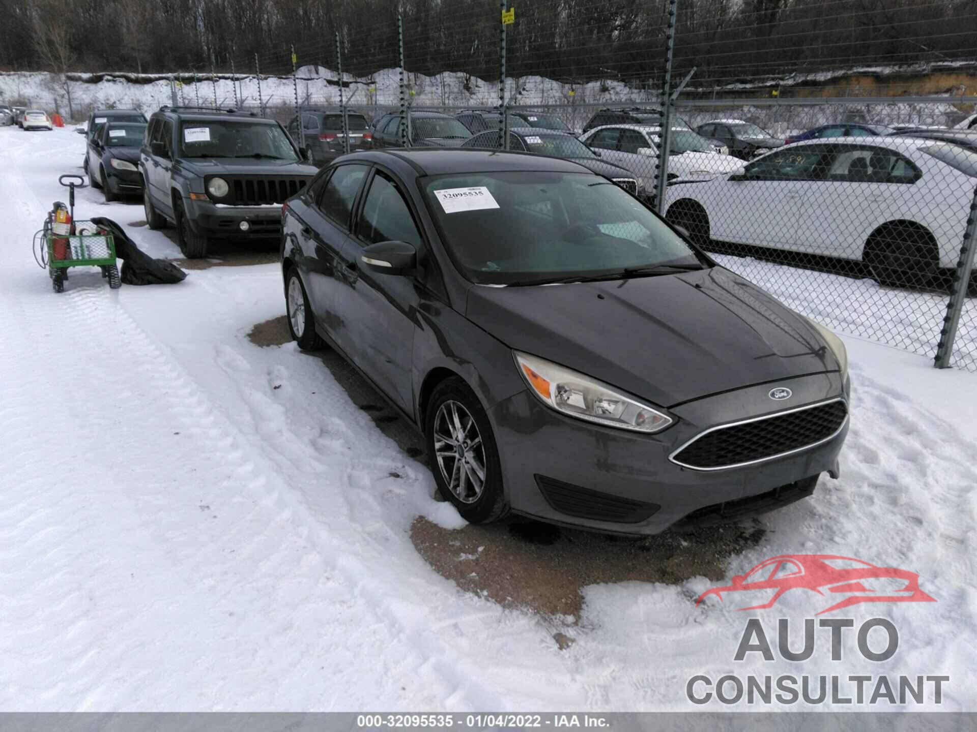 FORD FOCUS 2016 - 1FADP3F2XGL367977