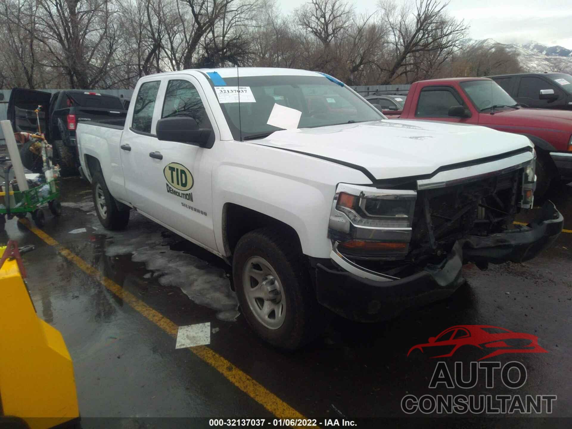 CHEVROLET SILVERADO 1500 2017 - 1GCRCNEH6HZ276653