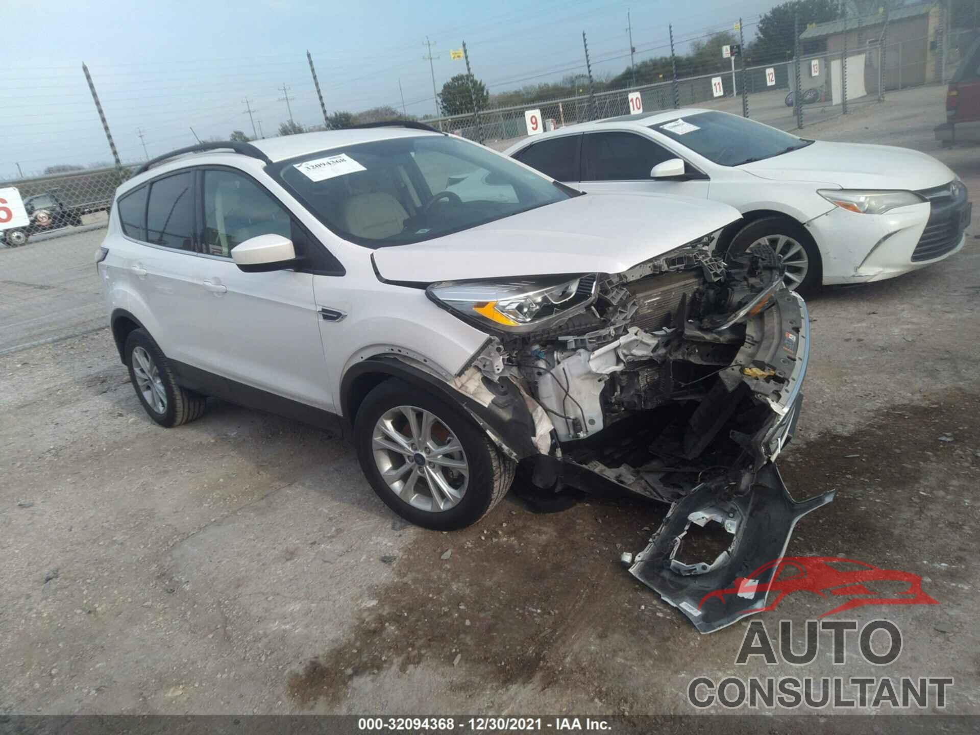 FORD ESCAPE 2018 - 1FMCU0HD3JUB72084
